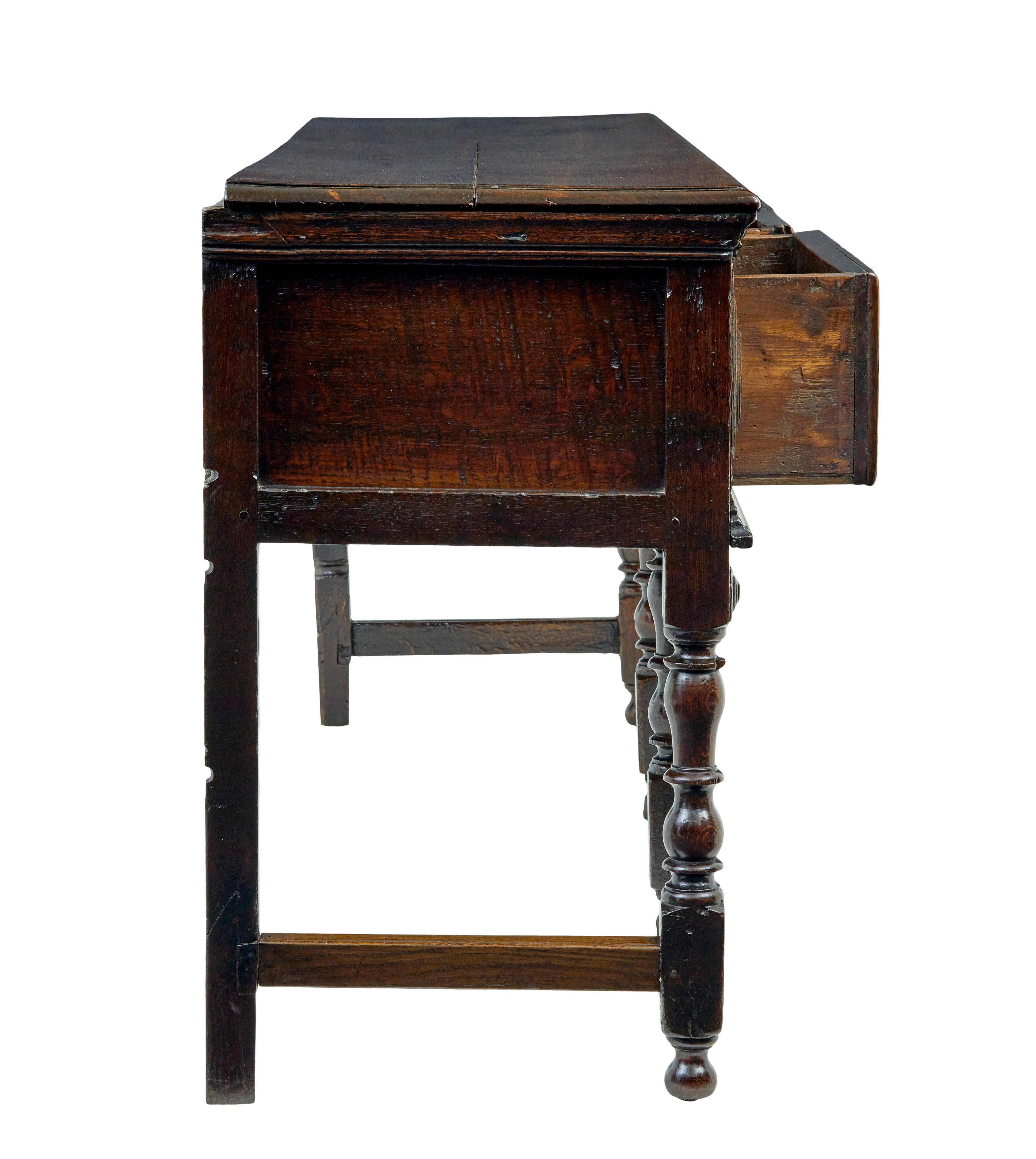 Inglese Base per comò in rovere georgiano del XVIII secolo in vendita