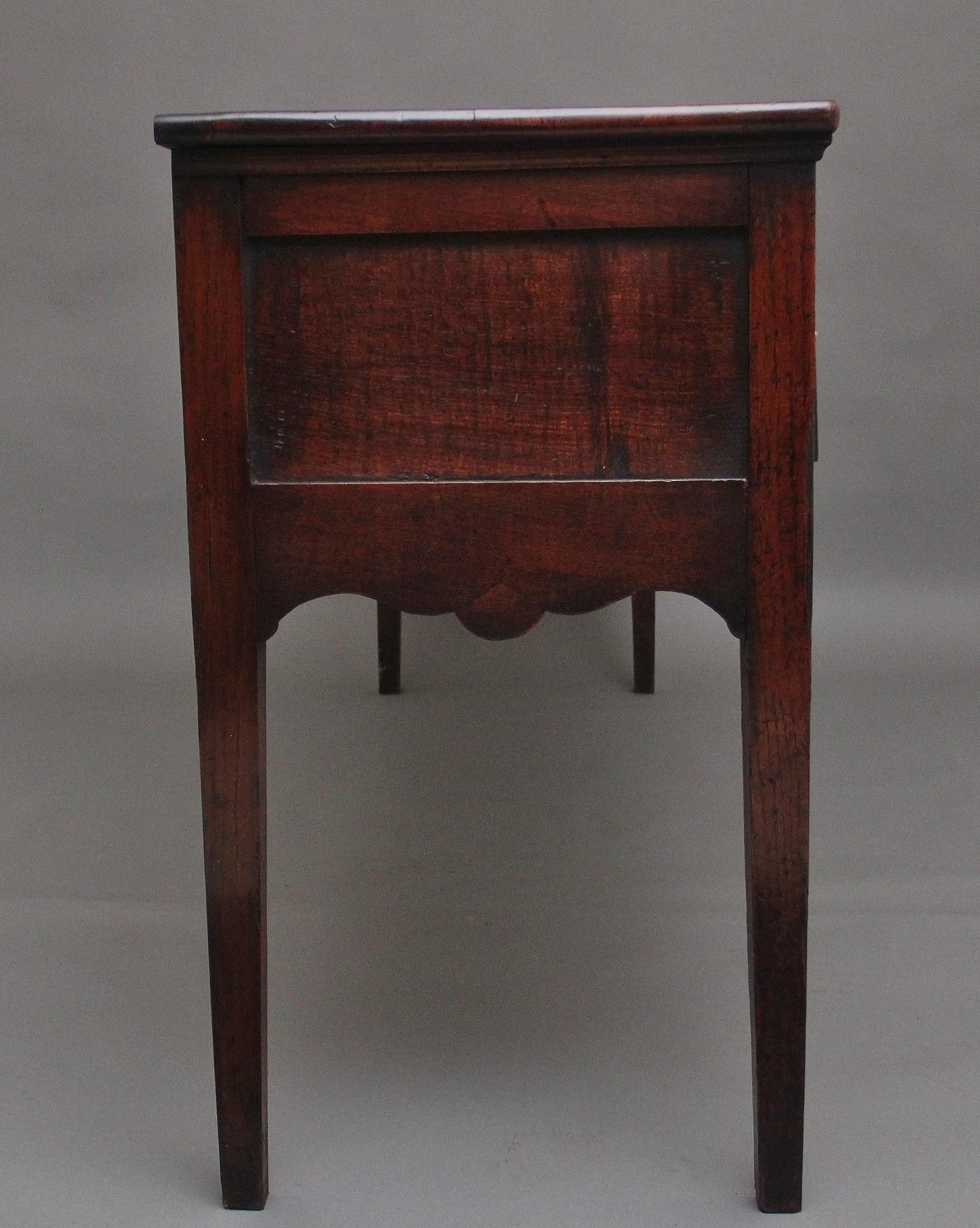 18th Century Georgian oak dresser base For Sale 1