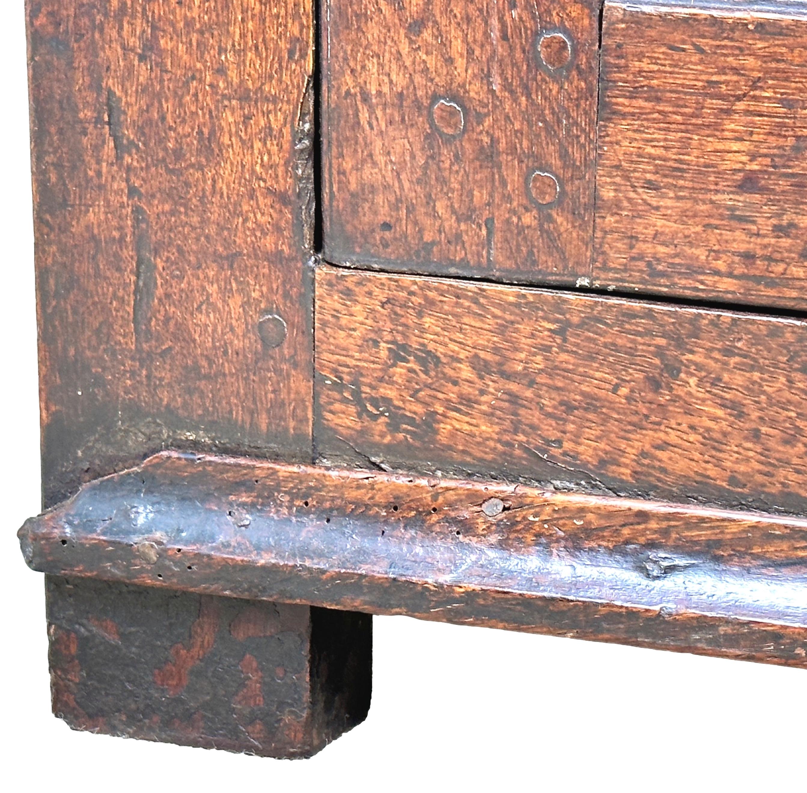 George II 18th Century Georgian Oak Dresser With Rack For Sale