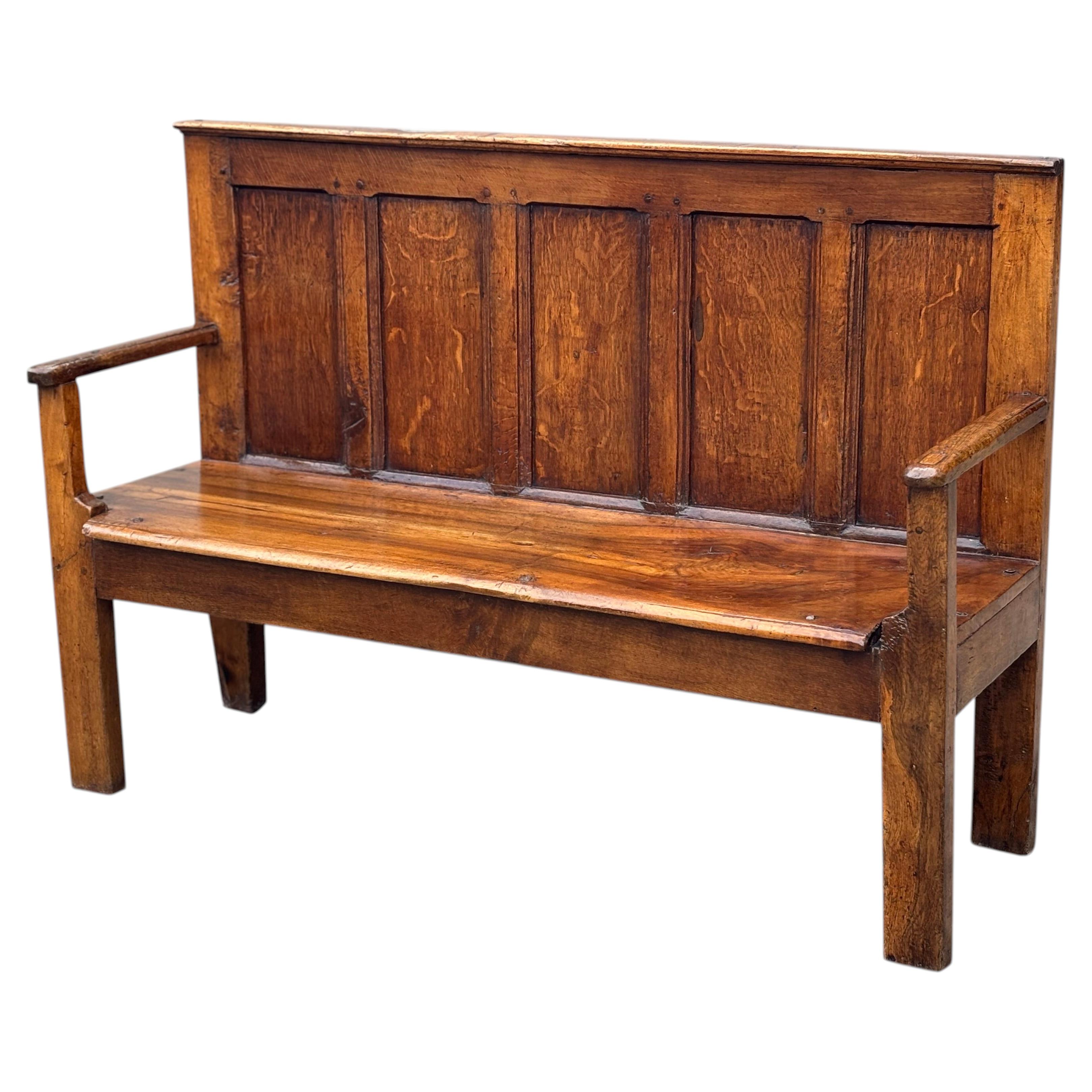 18th Century Georgian Oak & Elm Vernacular Settle