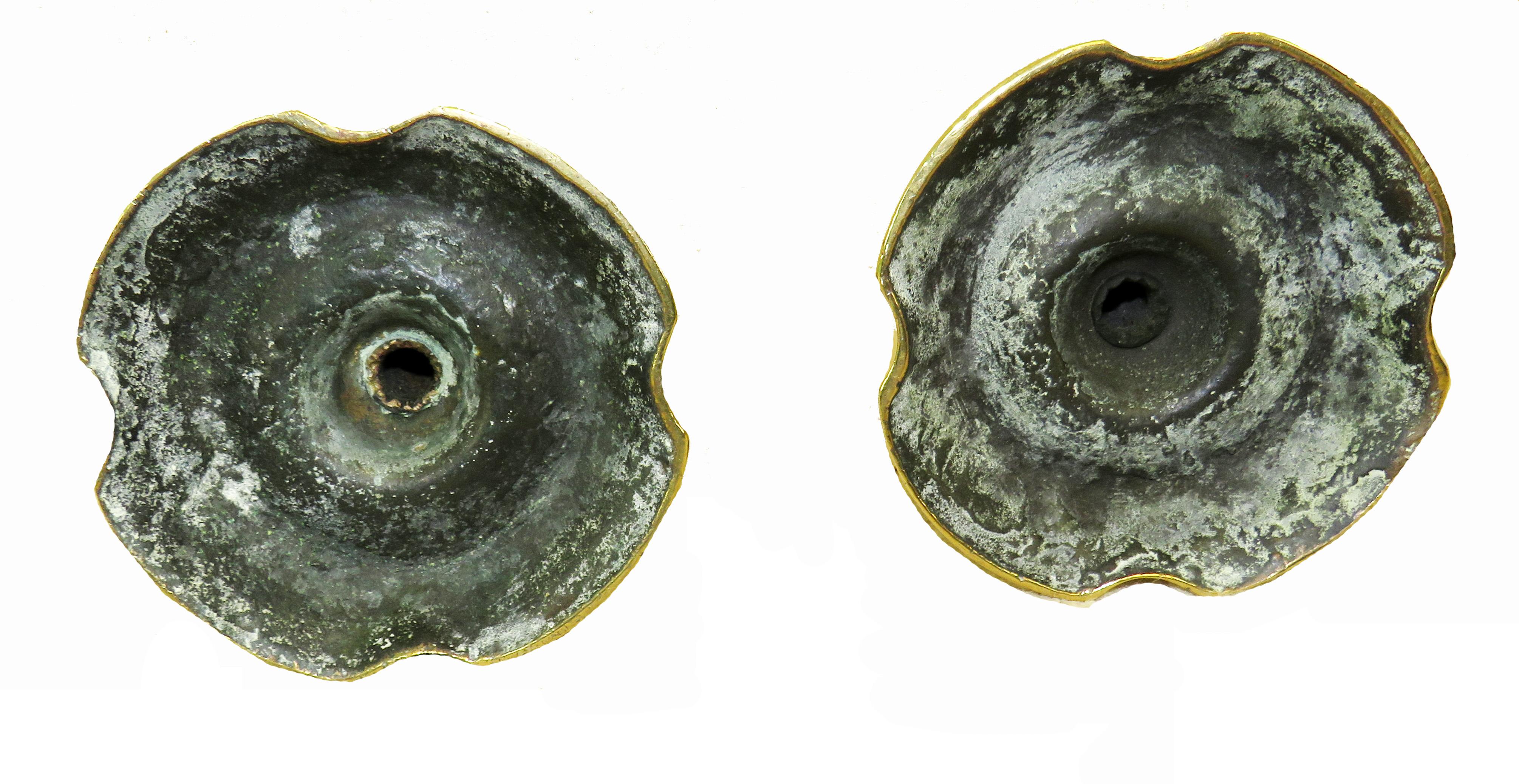Georgiano Coppia di candelabri in ottone del XVIII secolo in vendita