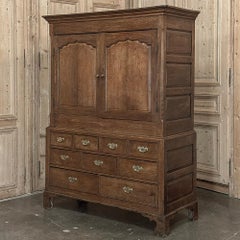 18th Century Georgian Period English Oak Linen Press