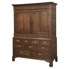 18th Century Georgian Period English Oak Linen Press