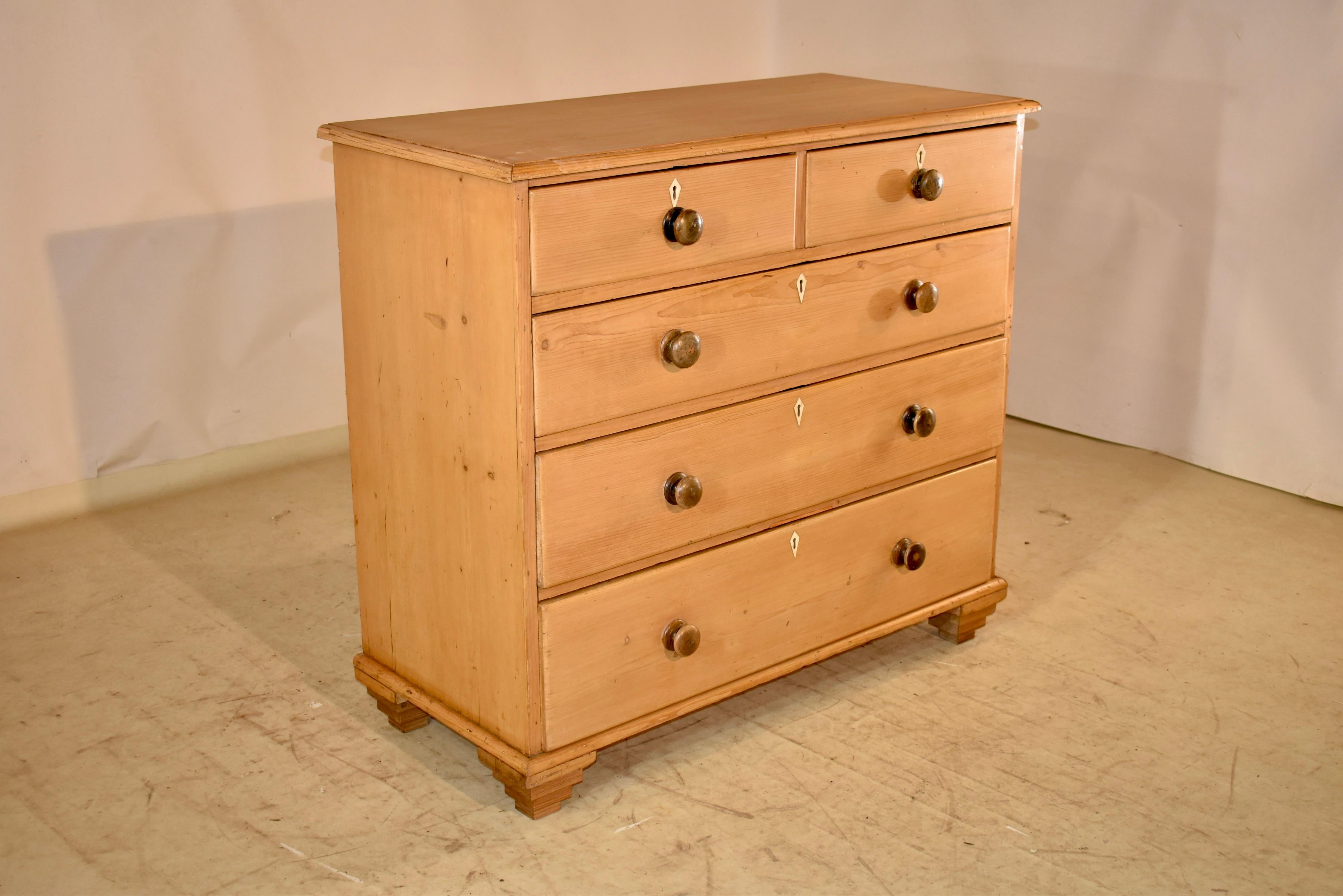18th Century and Earlier 18th Century Georgian Pine Chest of Drawers For Sale