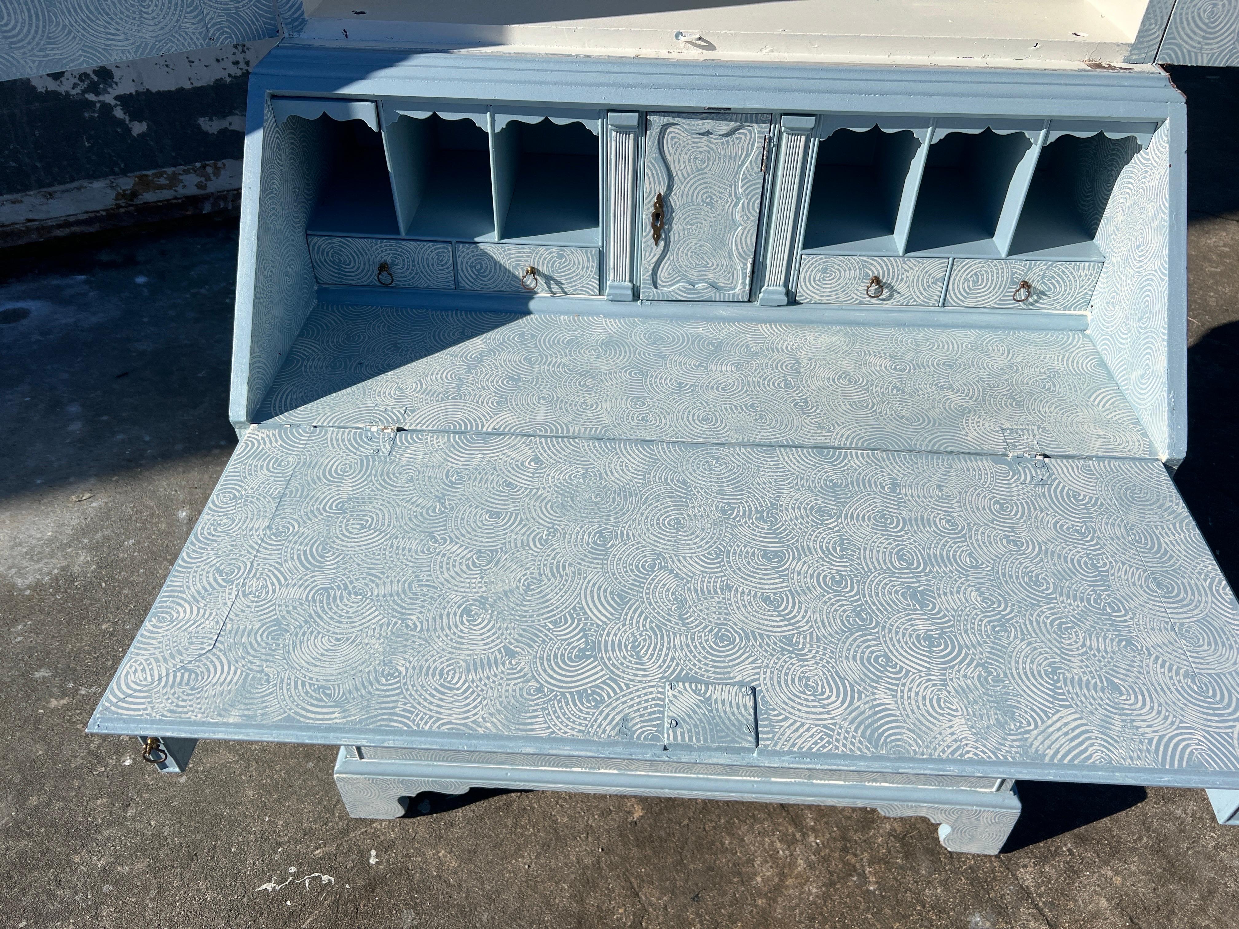 18th Century and Earlier 18th century Georgian secretary in hand painted blue wedge wood swirl finish For Sale