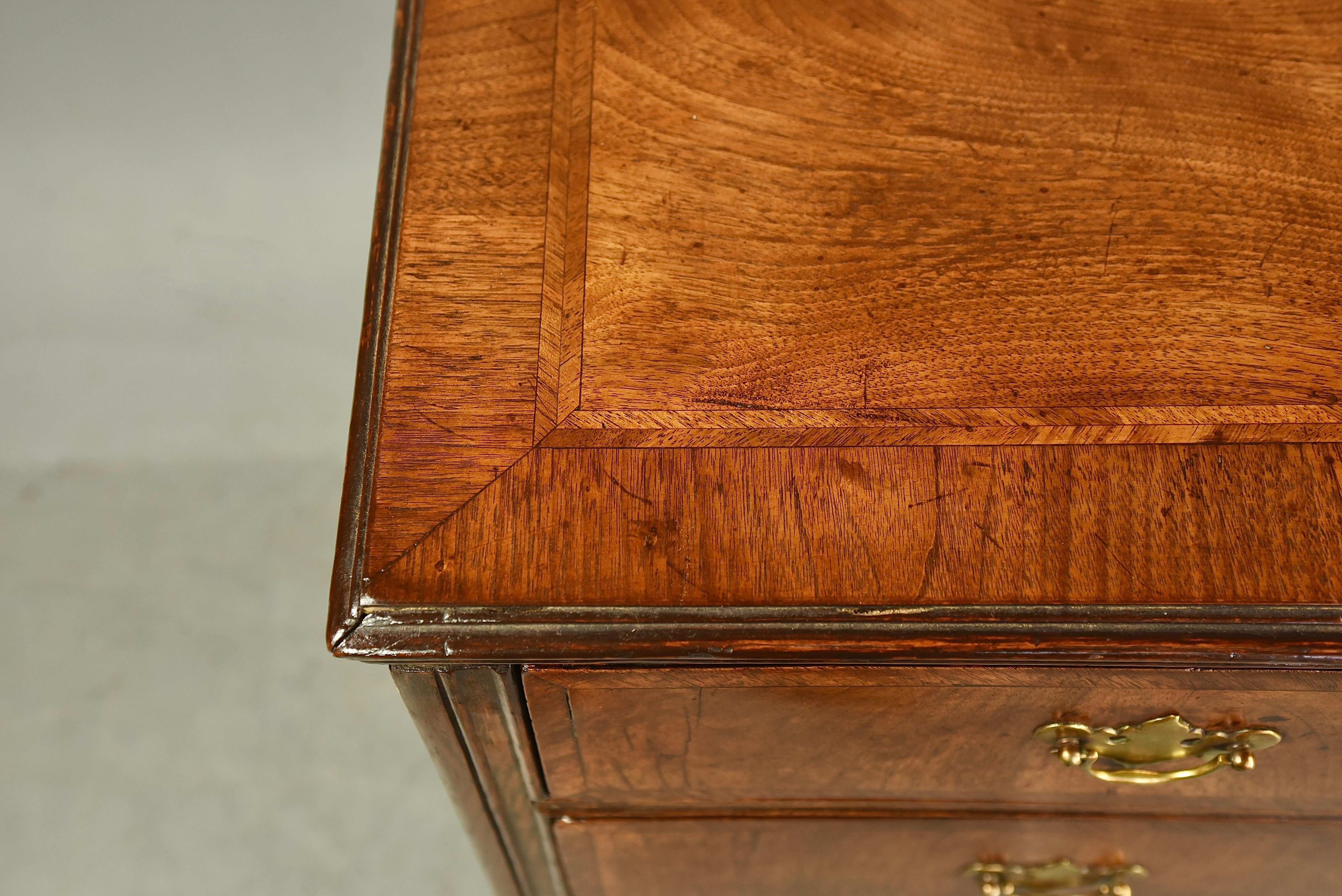 18th Century 18th century Georgian walnut commode chest of drawers 