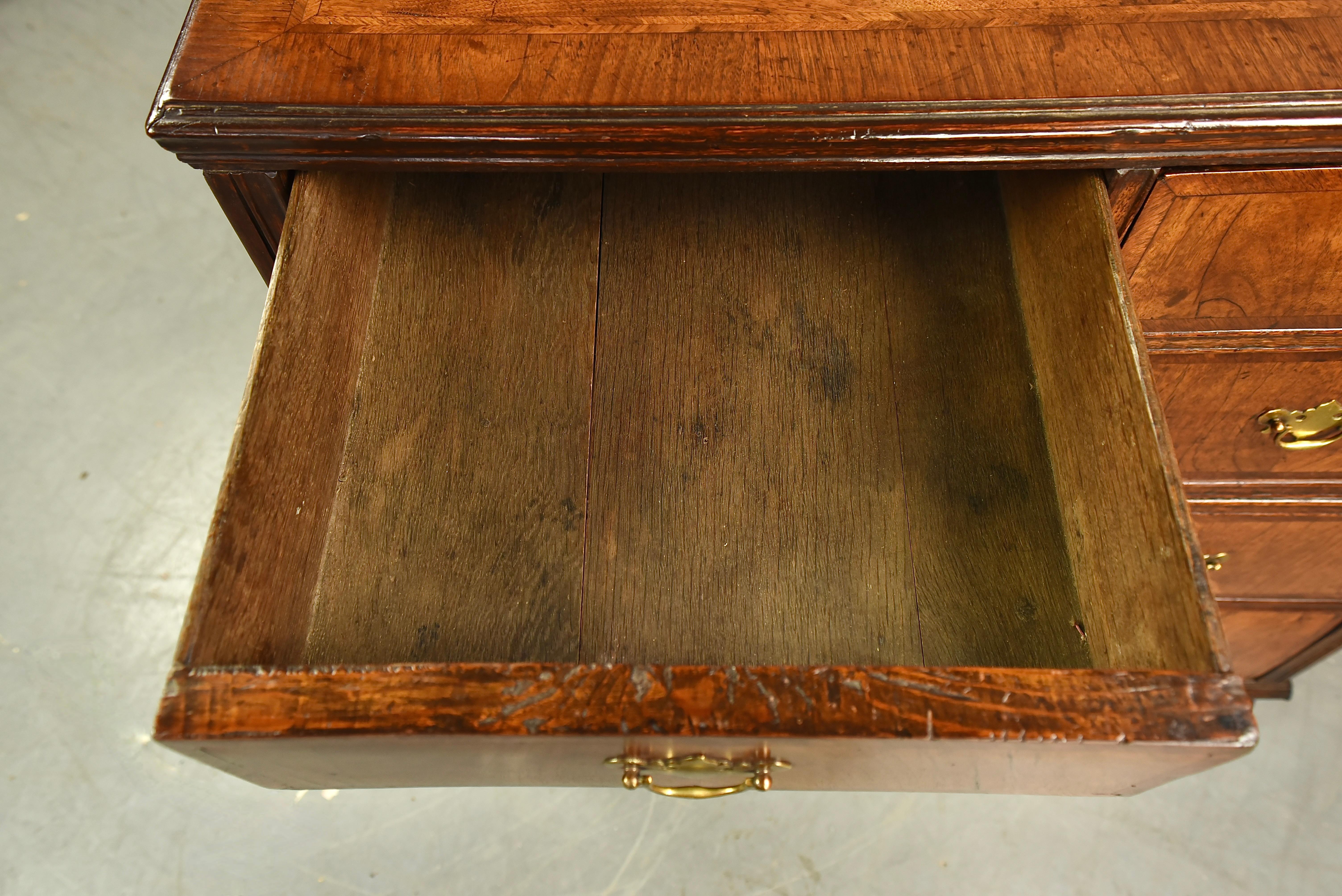 18th century Georgian walnut commode chest of drawers  3