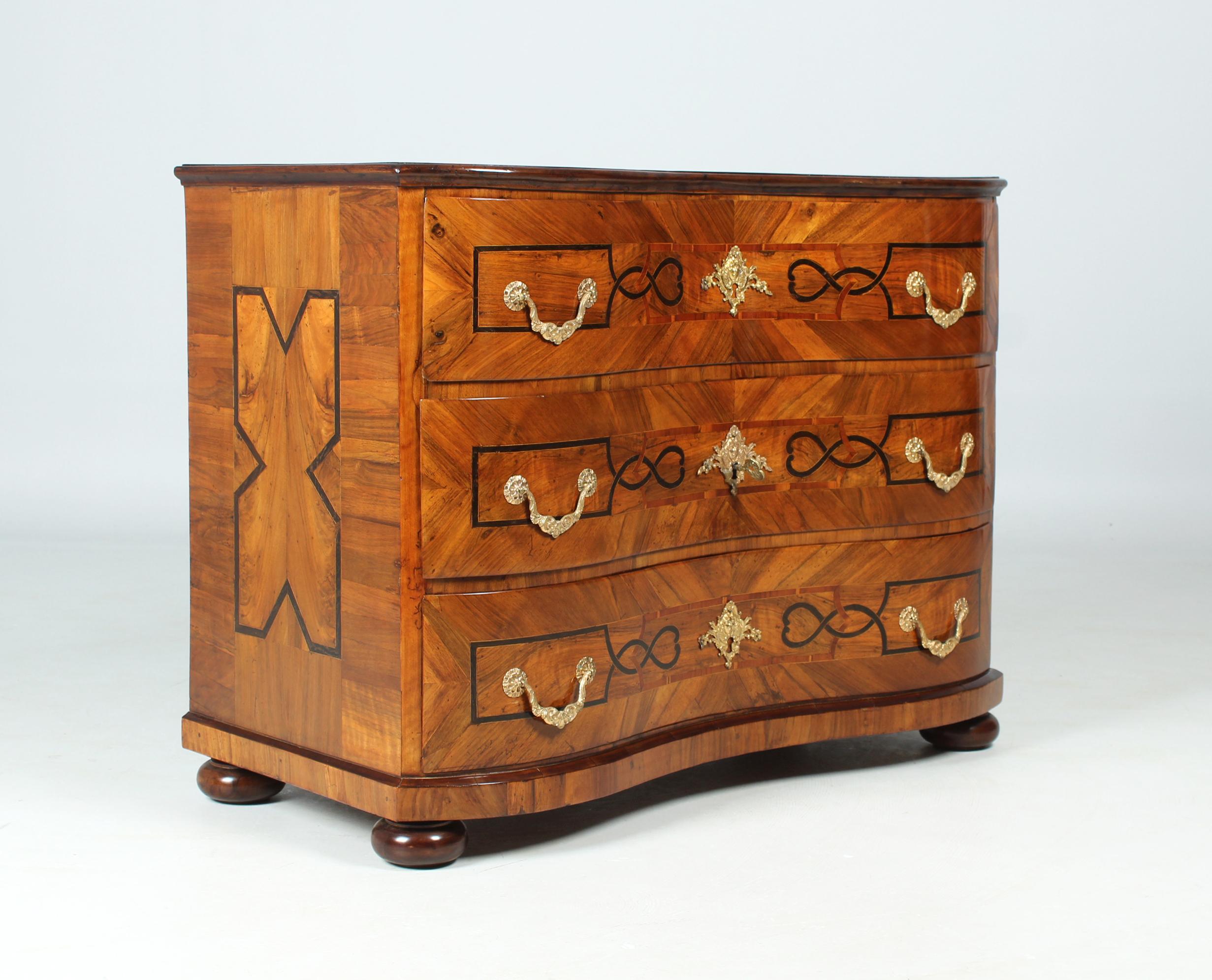 18th Century German Baroque Chest Of Drawers, Special Locking System, Circa 1750 3