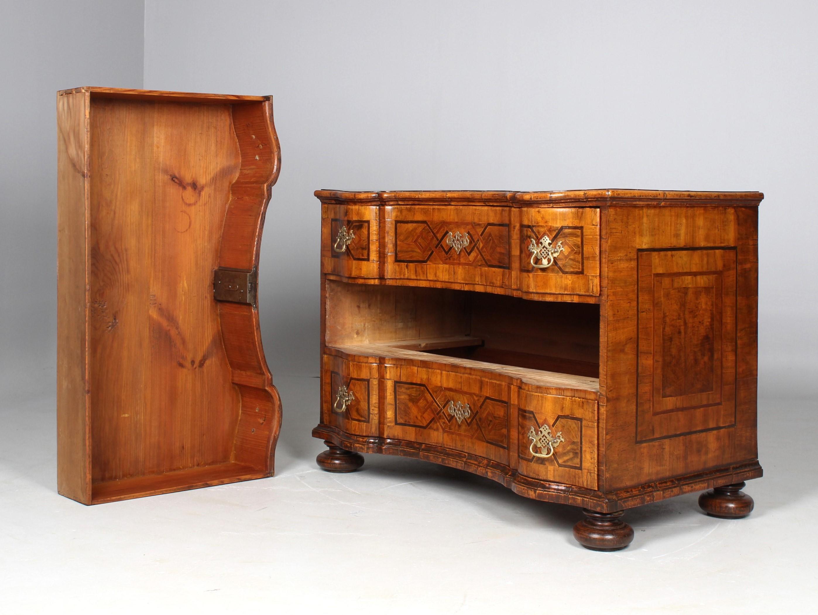 18th Century German Baroque Chest of Drawers with Fantastic Patina 8