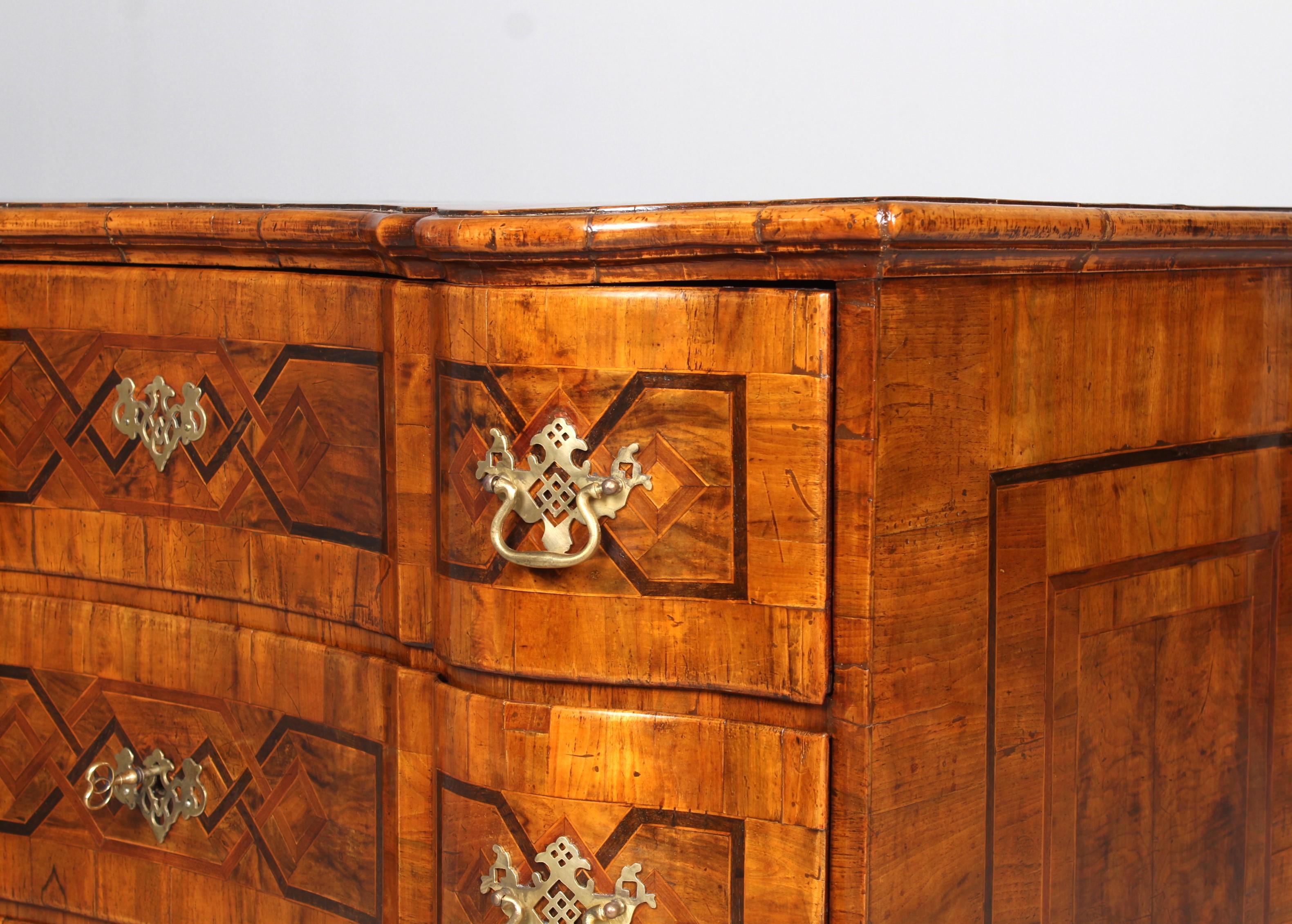 18th Century German Baroque Chest of Drawers with Fantastic Patina 2