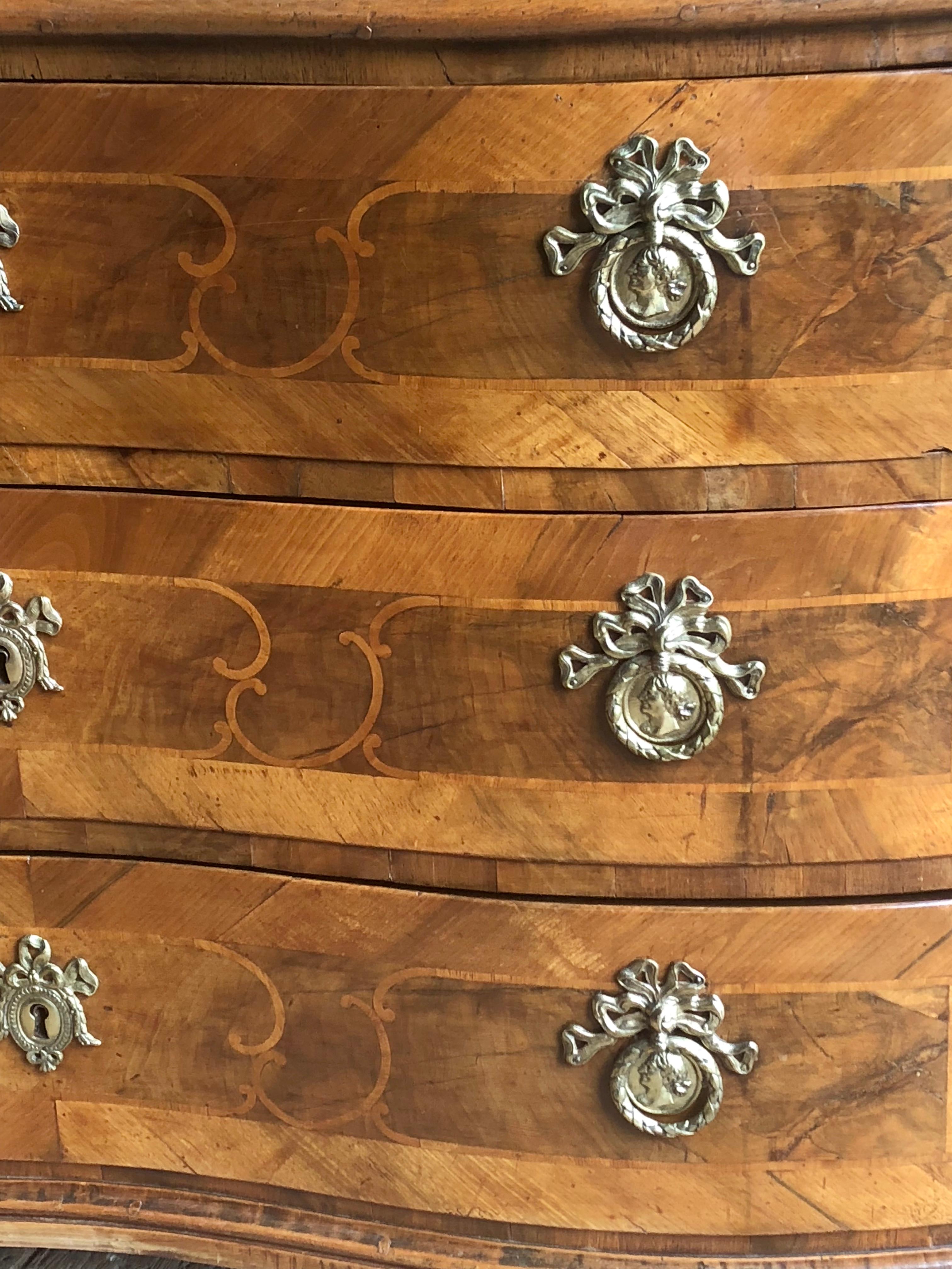 18th Century German Baroque Commode In Good Condition In Doylestown, PA