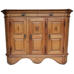 18th Century German Baroque Cupboard or Sideboard Made of Oak