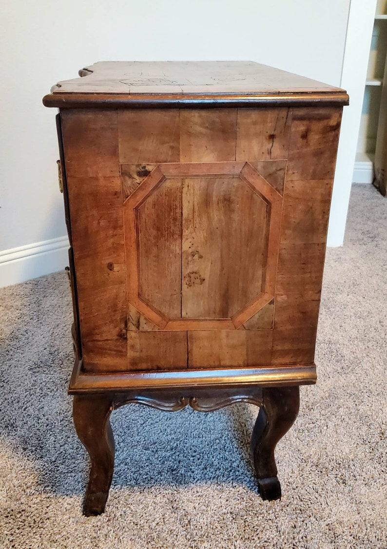 18th Century German Baroque Sauteuse Commode For Sale 1
