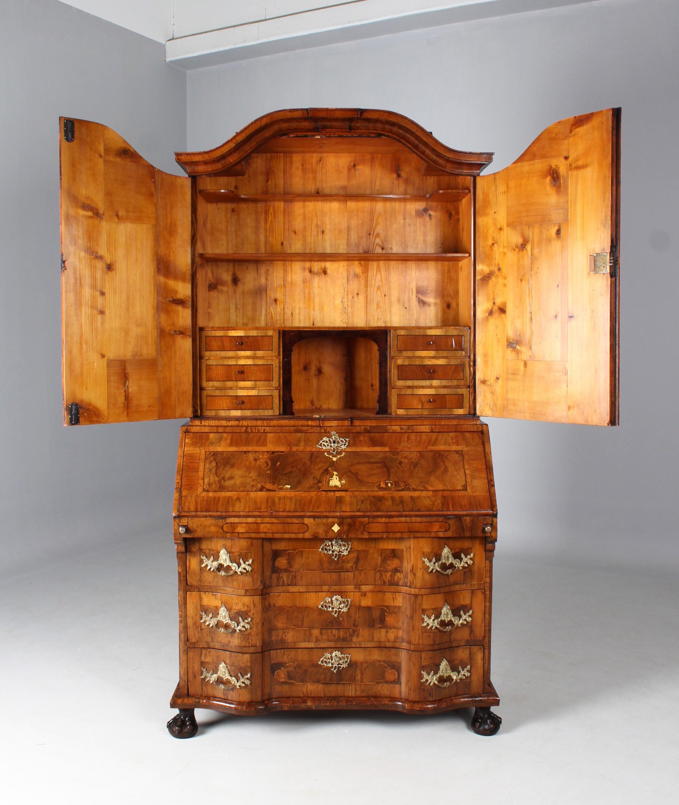 18th Century German Baroque Secretaire, Louis XV, Walnut, circa 1750 For Sale 8