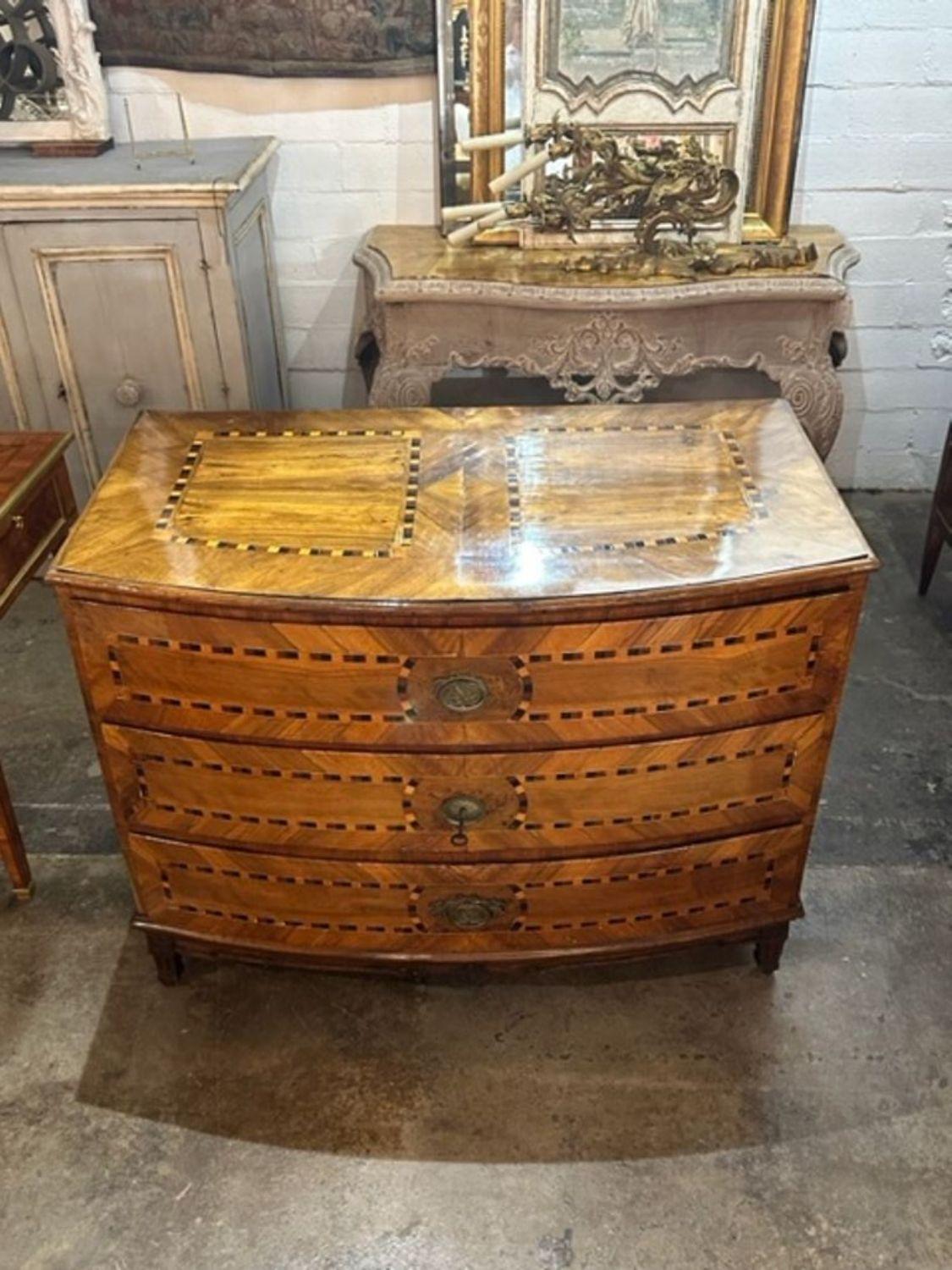 Inlay 18th Century German Biedermeier Walnut Bow Front Commode For Sale