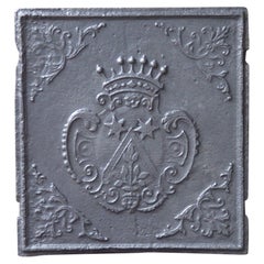 18. Jahrhundert deutsche Louis XV 'Wappen' Feuerrückwand / Aufkantung