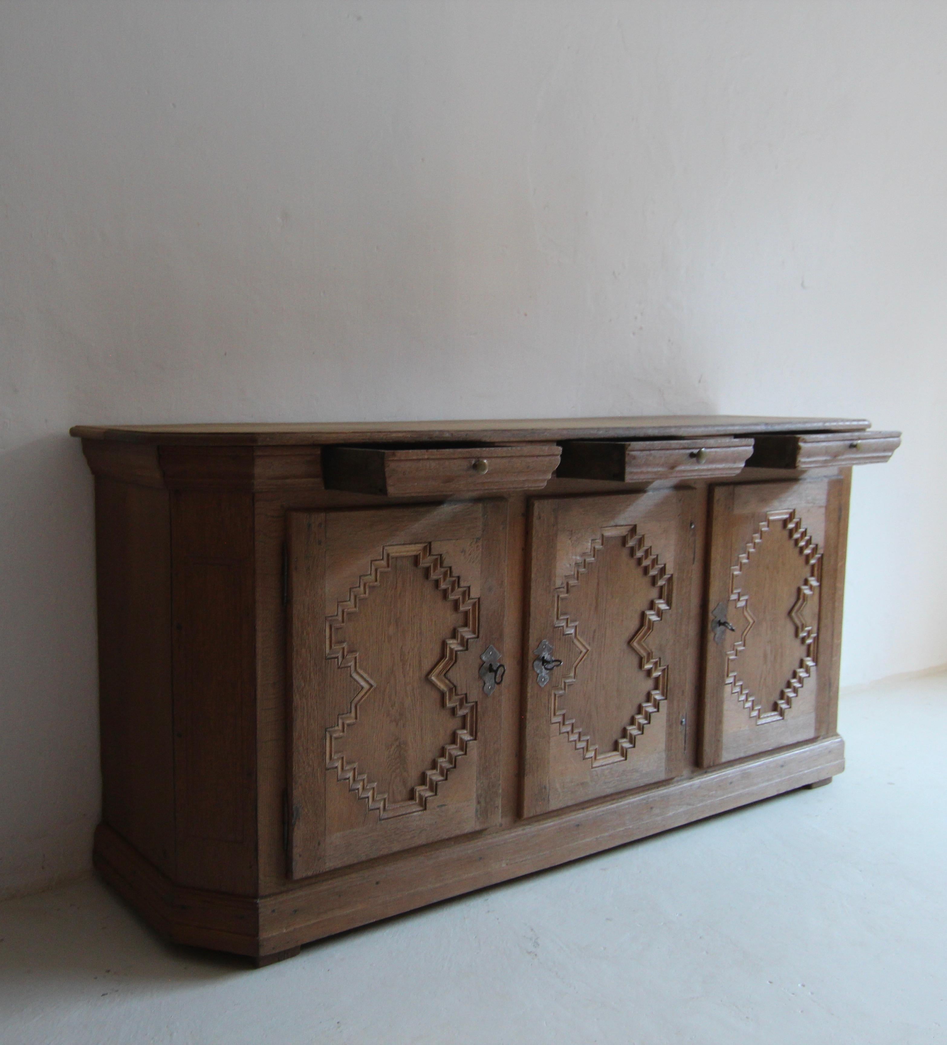 18th Century German Oak Buffet Sideboard 11