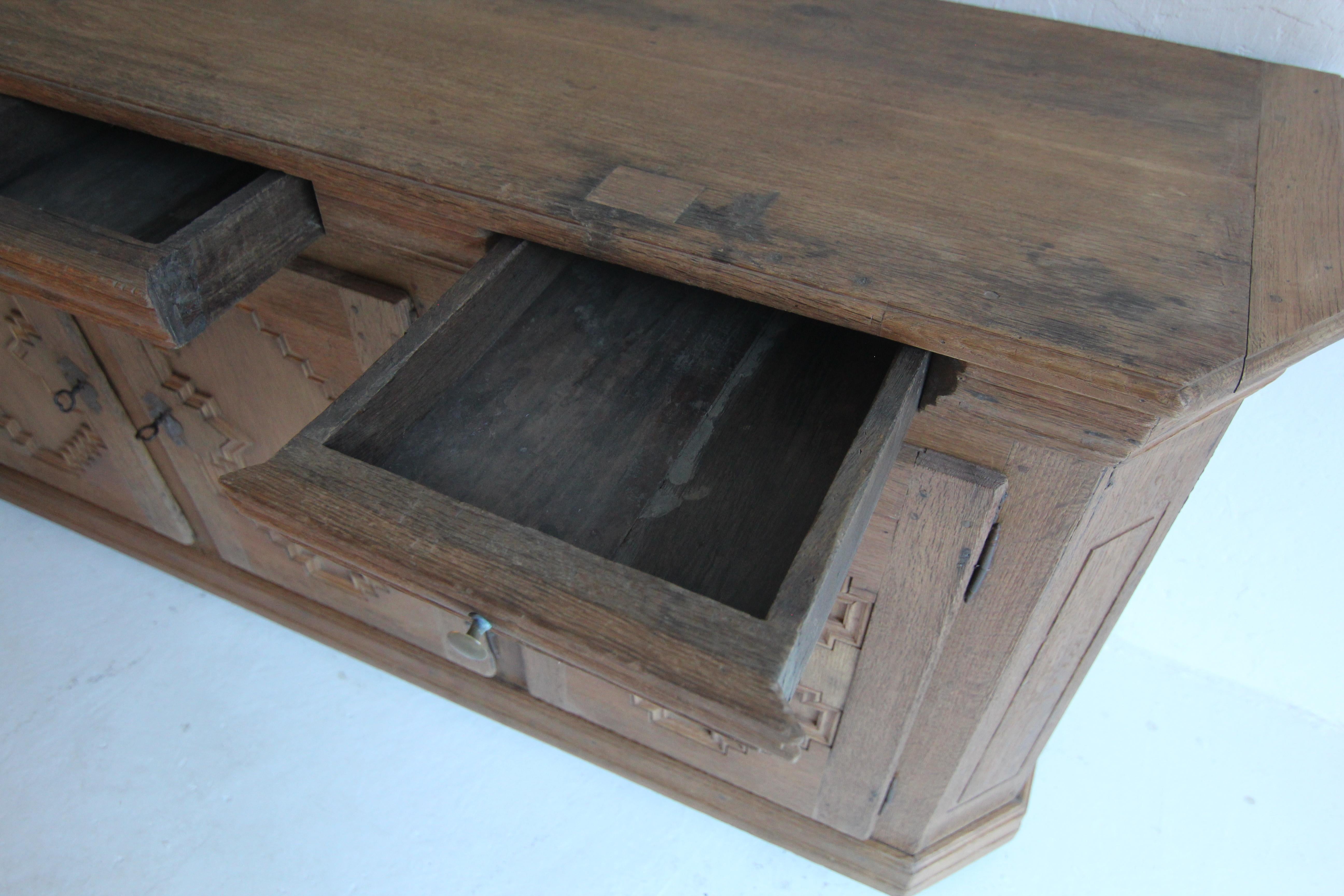 18th Century German Oak Buffet Sideboard 12