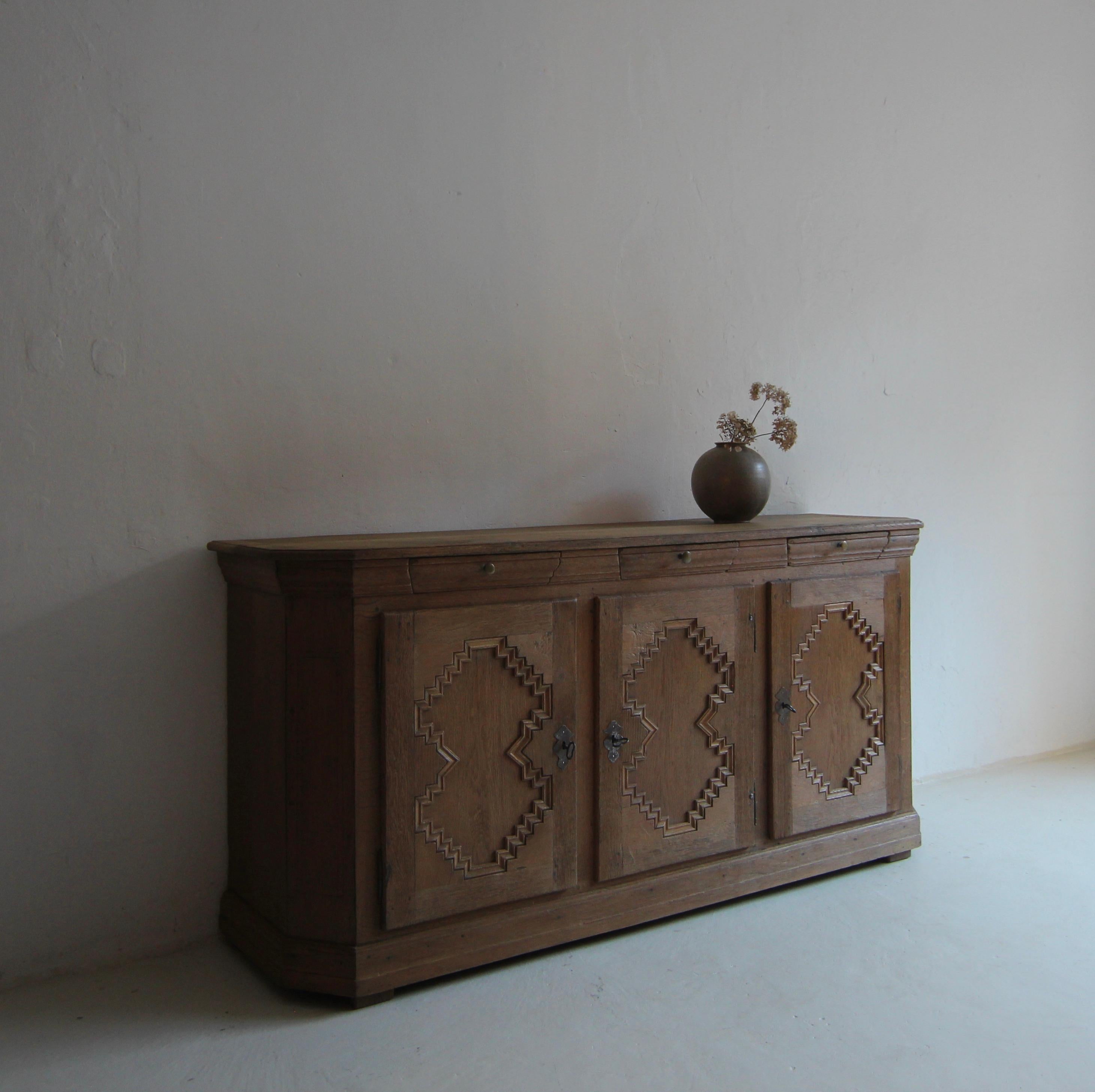 Baroque 18th Century German Oak Buffet Sideboard