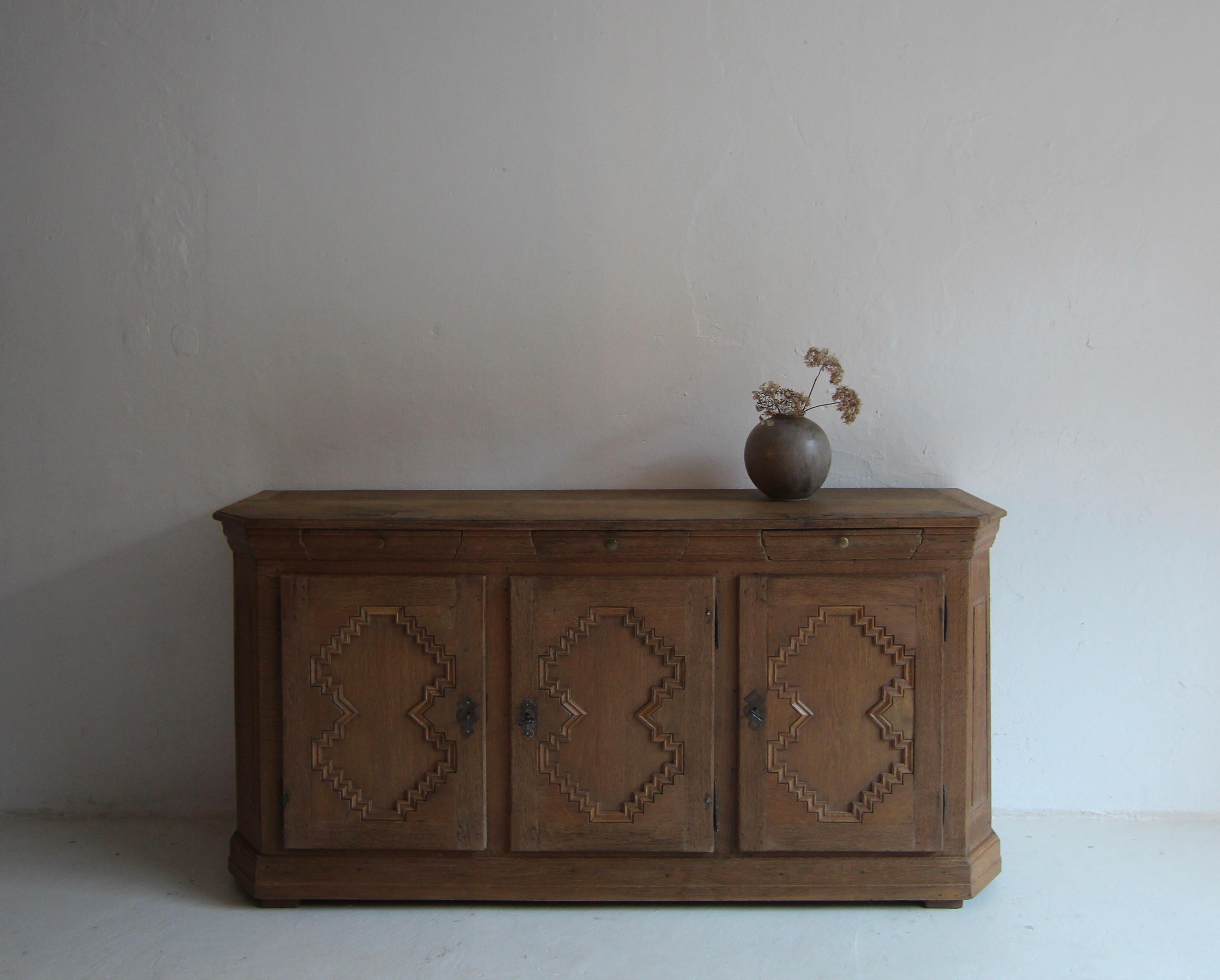 18th Century German Oak Buffet Sideboard 1