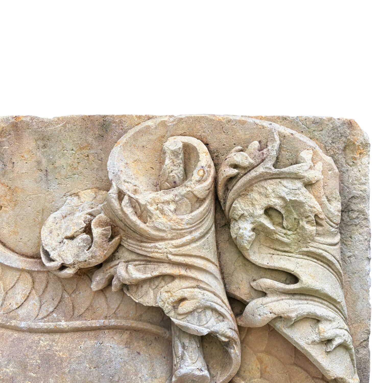 18th Century German Pair of Similar Antique Baroque Sandstone Wall Reliefs In Good Condition For Sale In West Palm Beach, FL