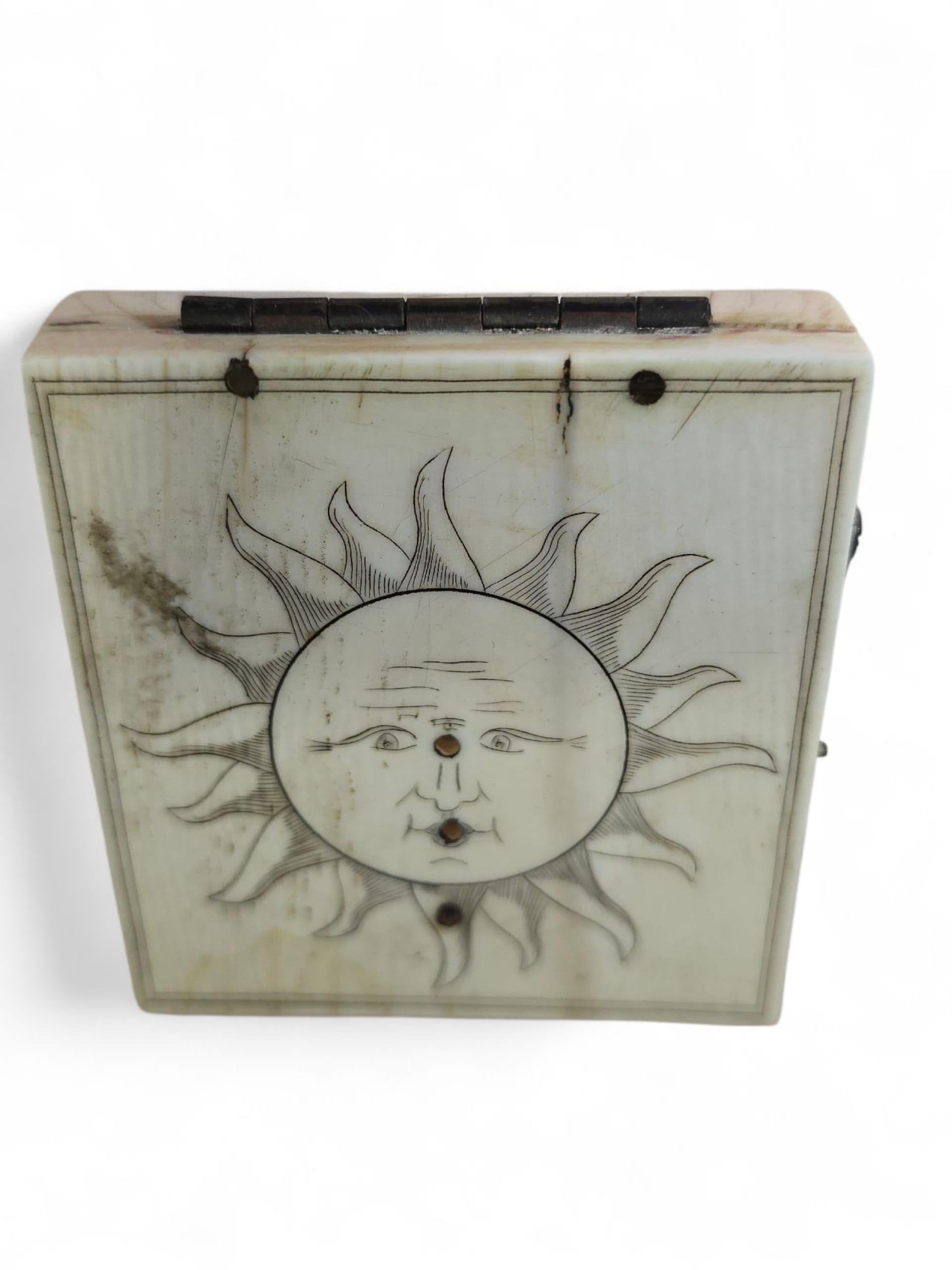 Cadran solaire portatif allemand en ivoire du 18e siècle - probablement Nuremberg en vente 3