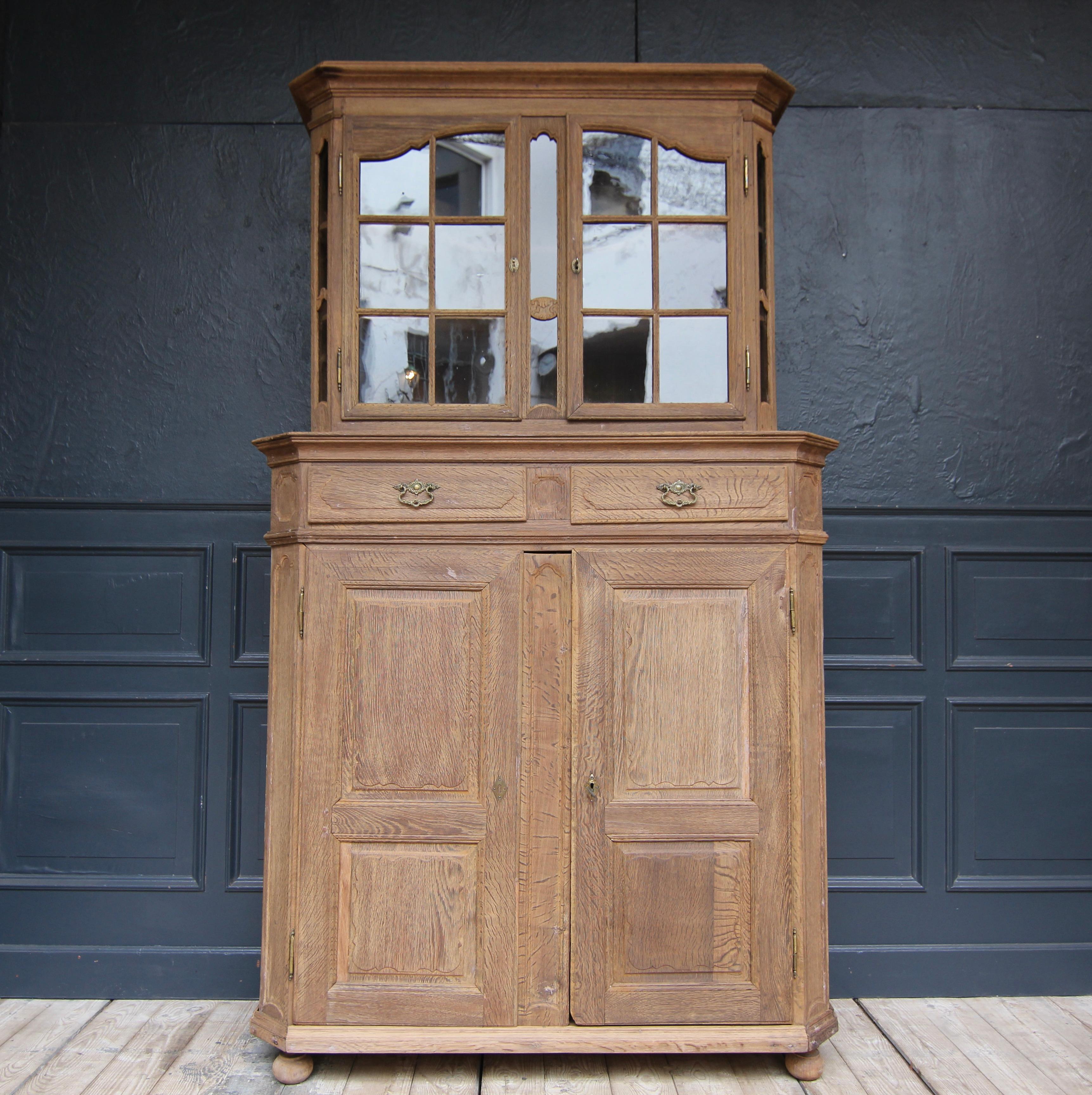 18th Century and Earlier 18th Century German Stripped Oak Baroque Display Cabinet For Sale