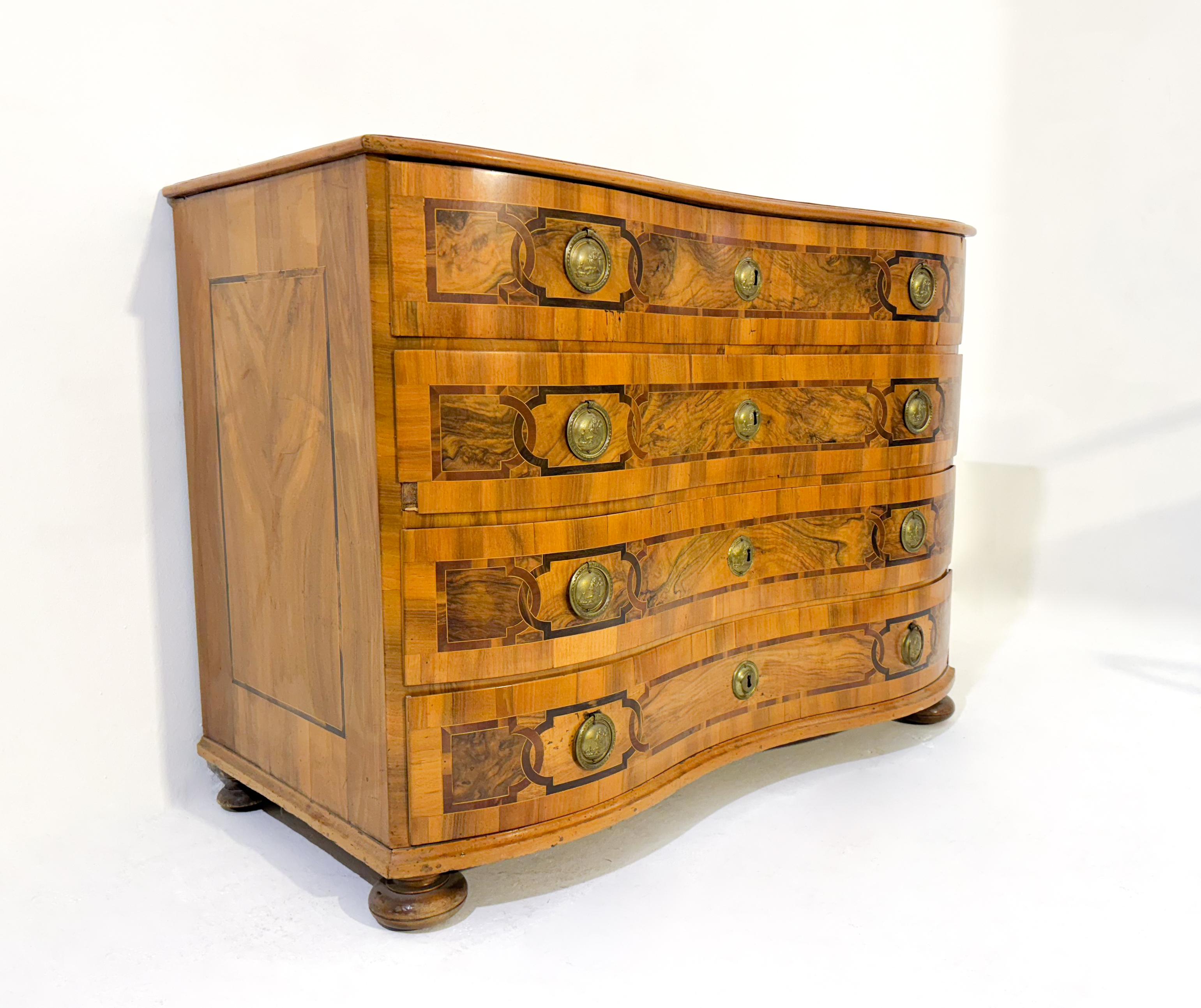 18th Century and Earlier 18th Century German Walnut Chest of Drawers For Sale
