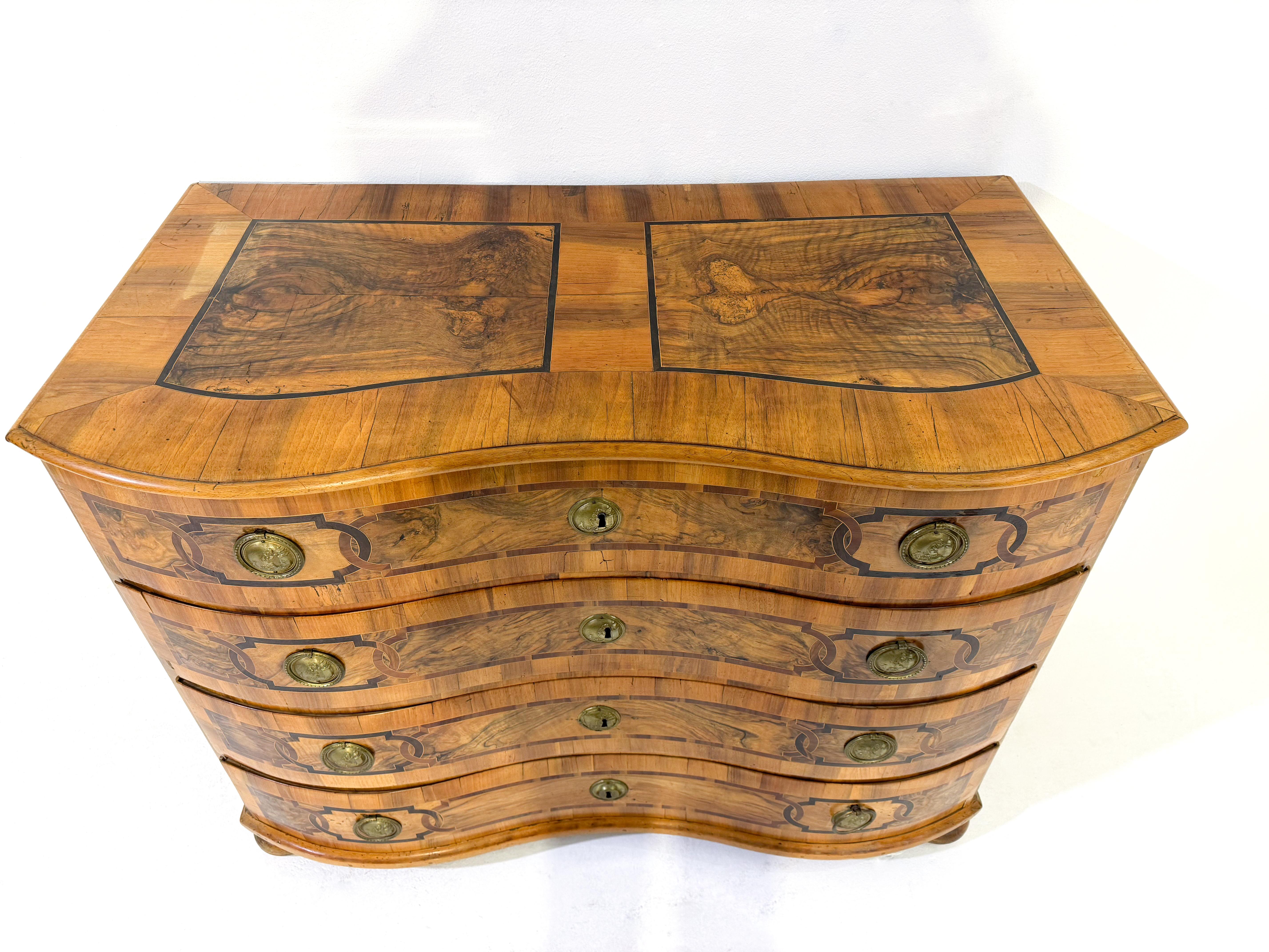 18th Century German Walnut Chest of Drawers For Sale 1