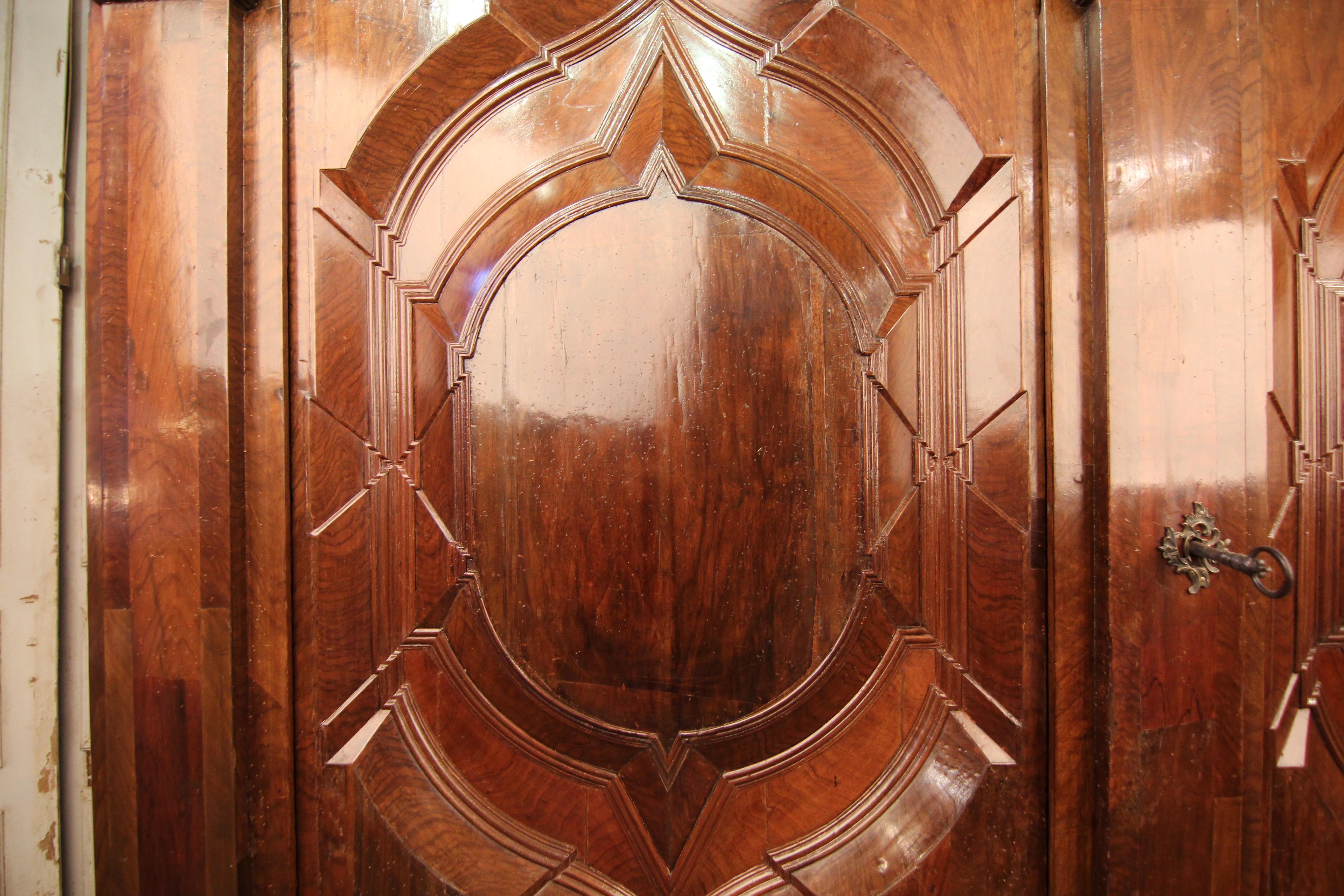 18th Century German Walnut Hamburger Schapp Cabinet For Sale 2