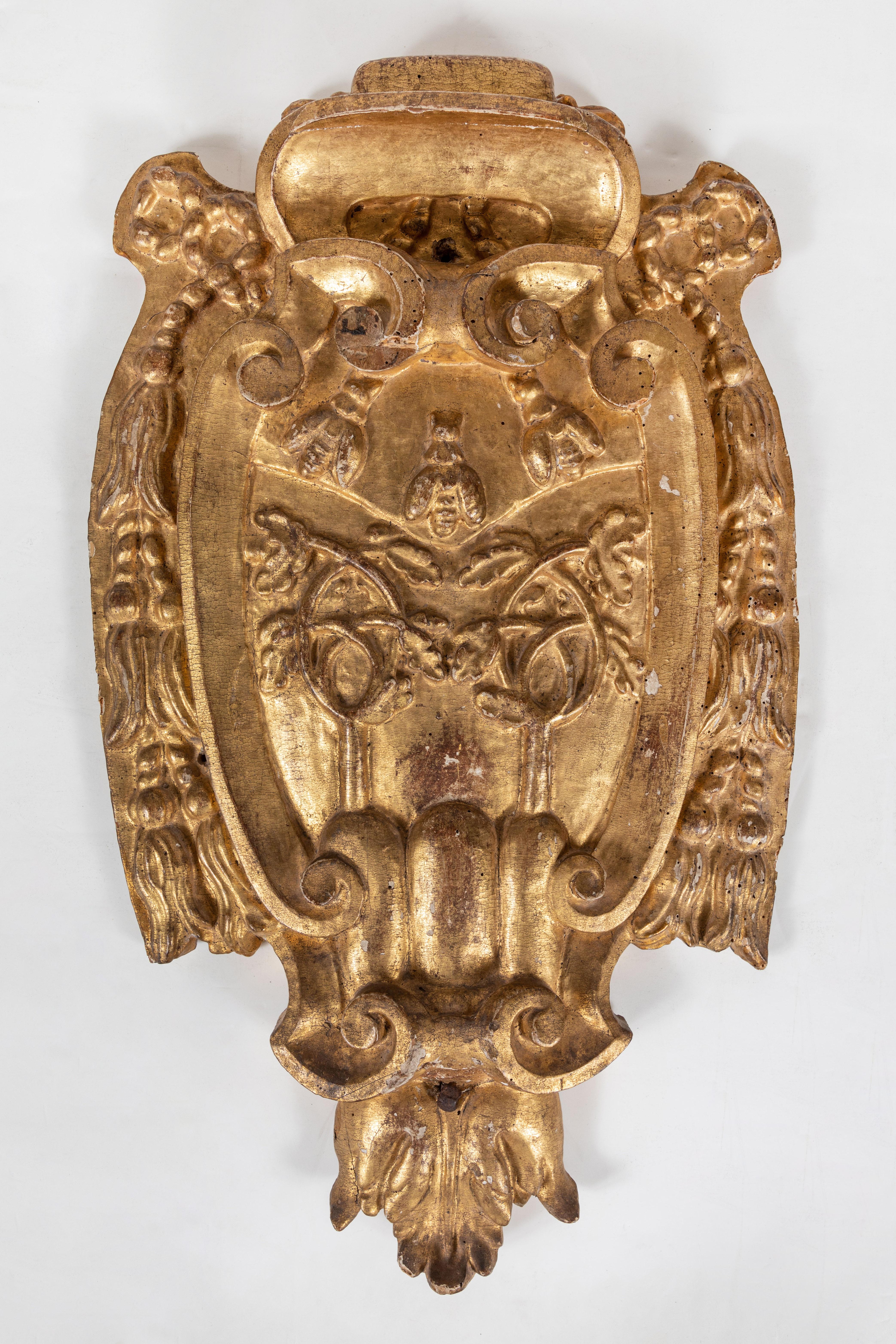 18th Century, Gilded, Bishop's Crest In Good Condition For Sale In Newport Beach, CA