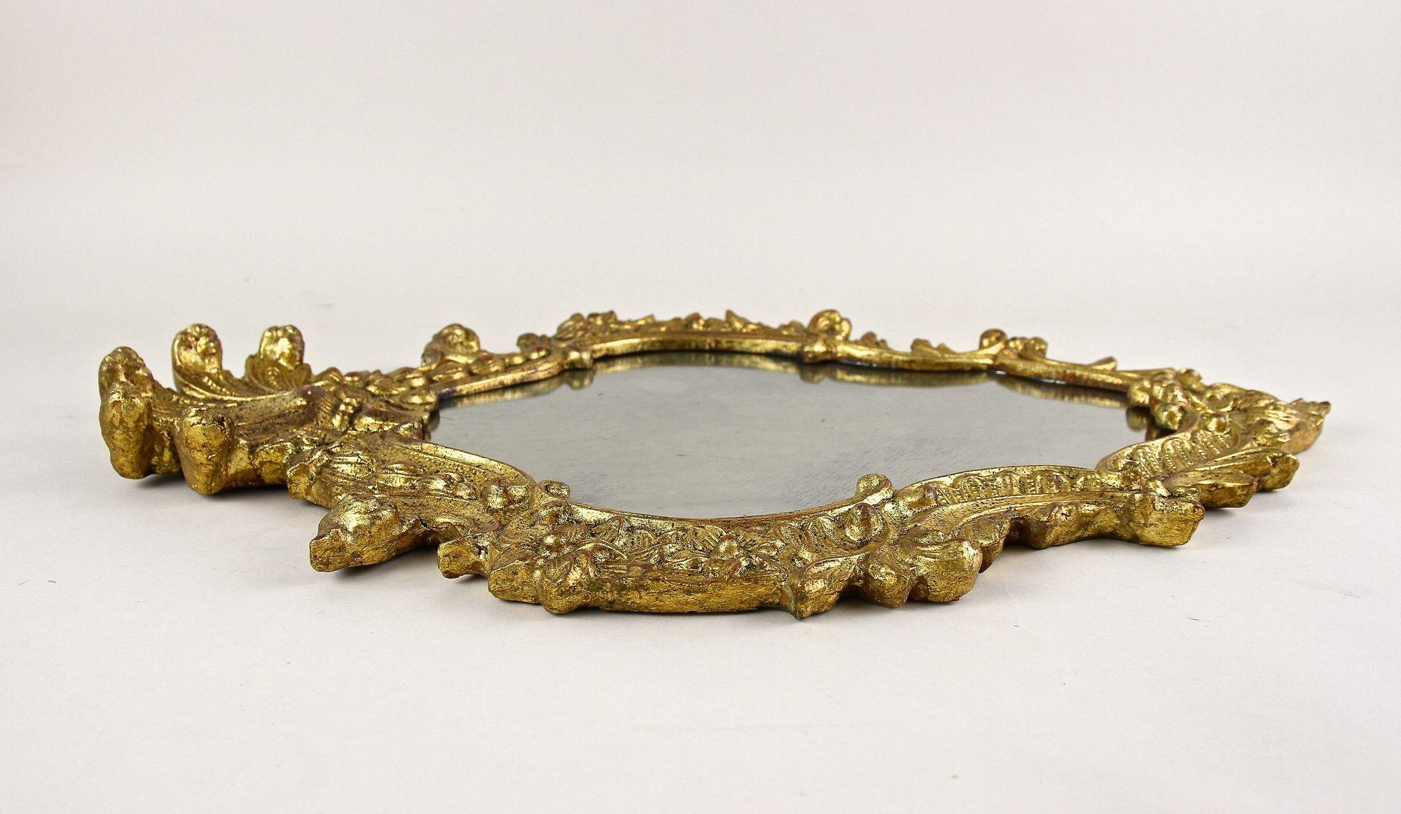 18th Century Gilt Baroque Mirror With Old Mirror Plate, Handcarved - IT ca.1790 5
