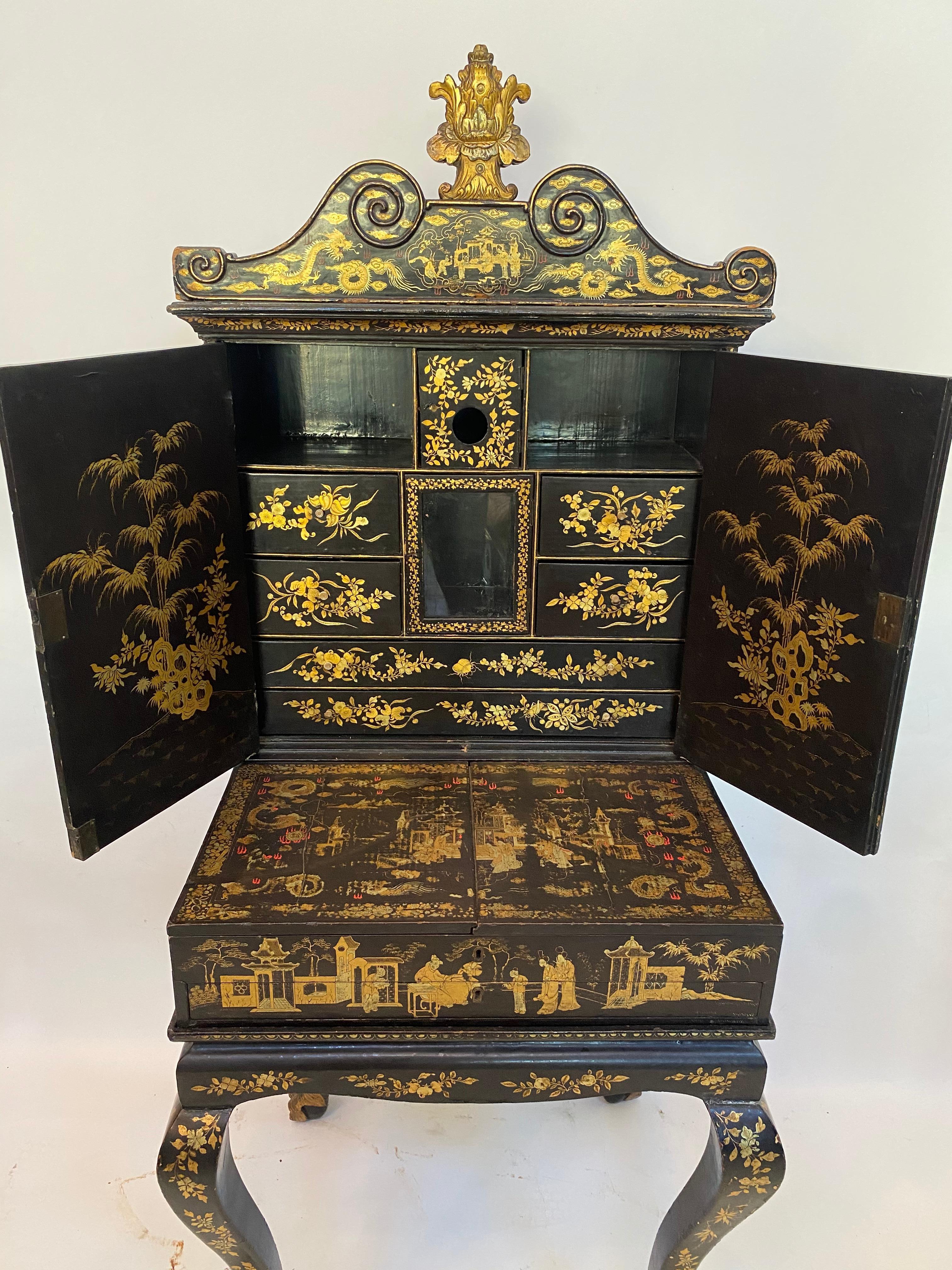 18th Century Gilt Black Lacquer Chinese Ladies Dressing Chest In Good Condition For Sale In Brea, CA