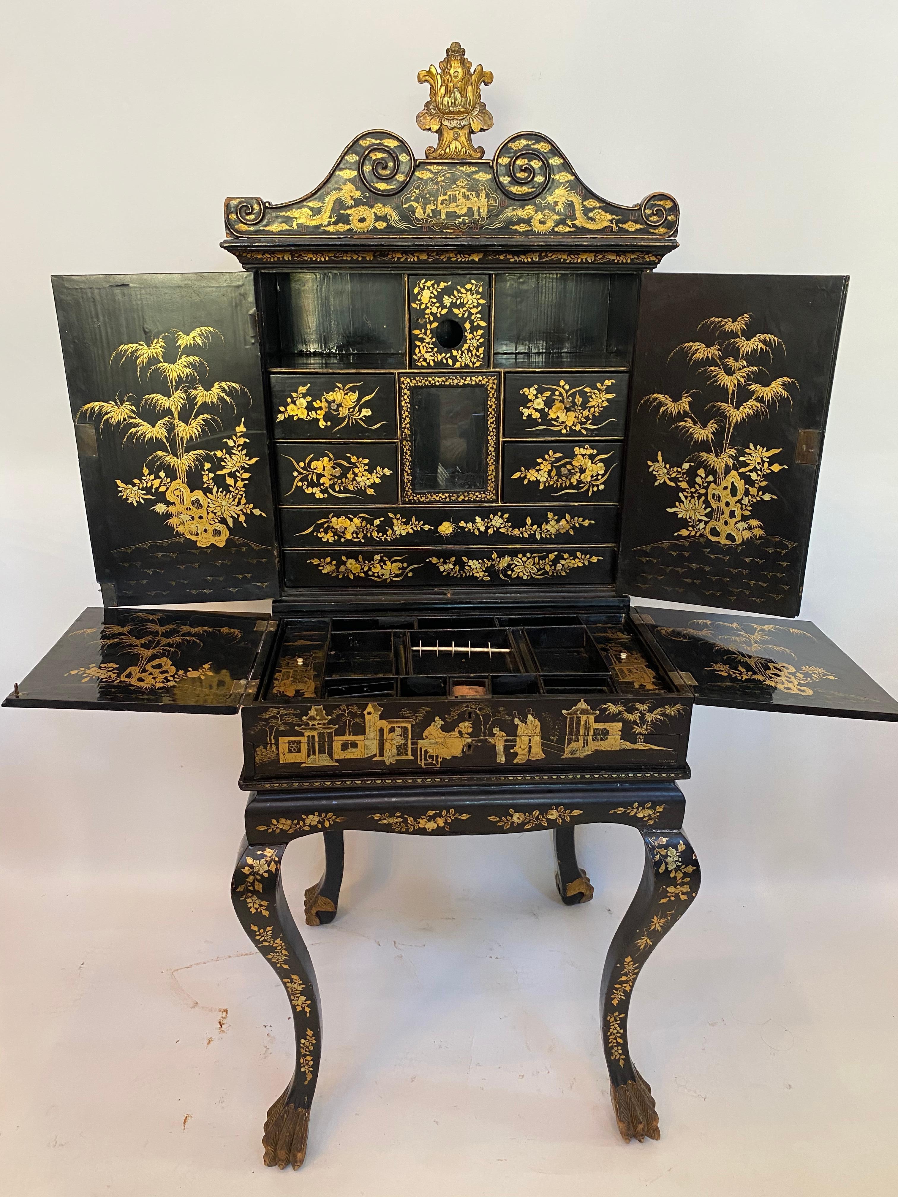 18th Century Gilt Black Lacquer Chinese Ladies Dressing Chest For Sale 1