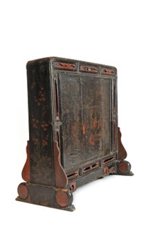 18th Century Gilt Painted Table Screen
