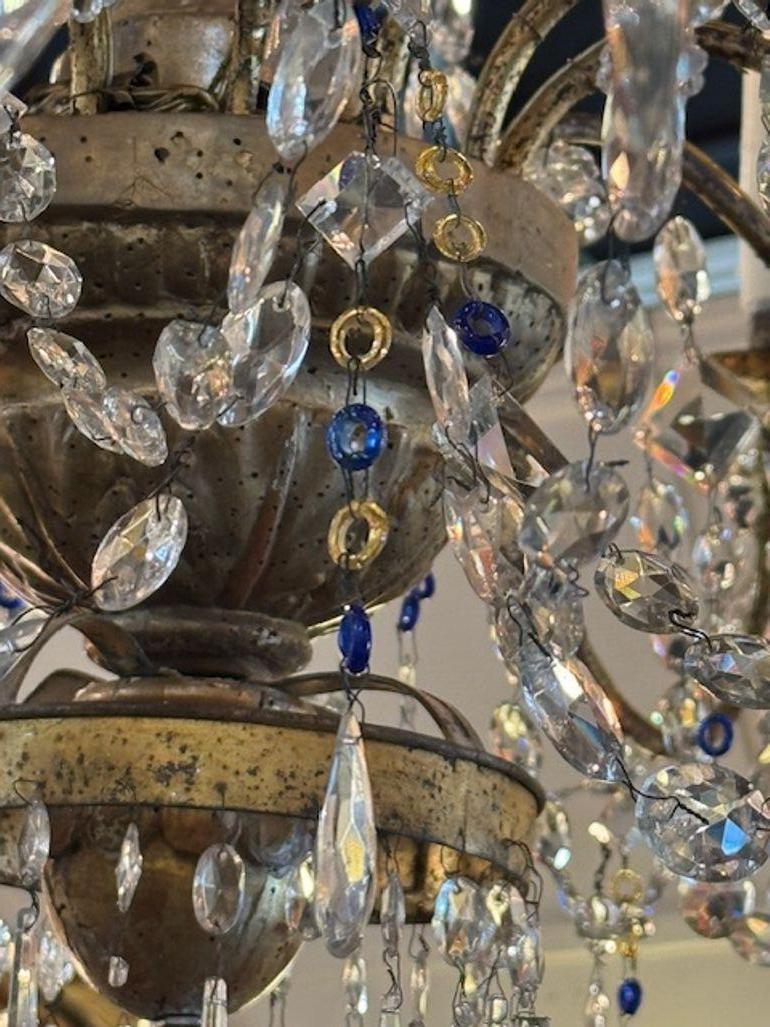 Lampadari in legno dorato e cristallo di Genova del XVIII secolo in vendita 2