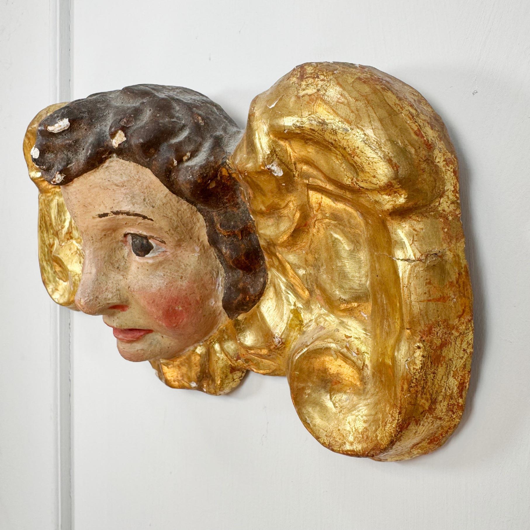 18th Century Giltwood and Polychrome Painted Putti / Cherub In Good Condition For Sale In Hastings, GB