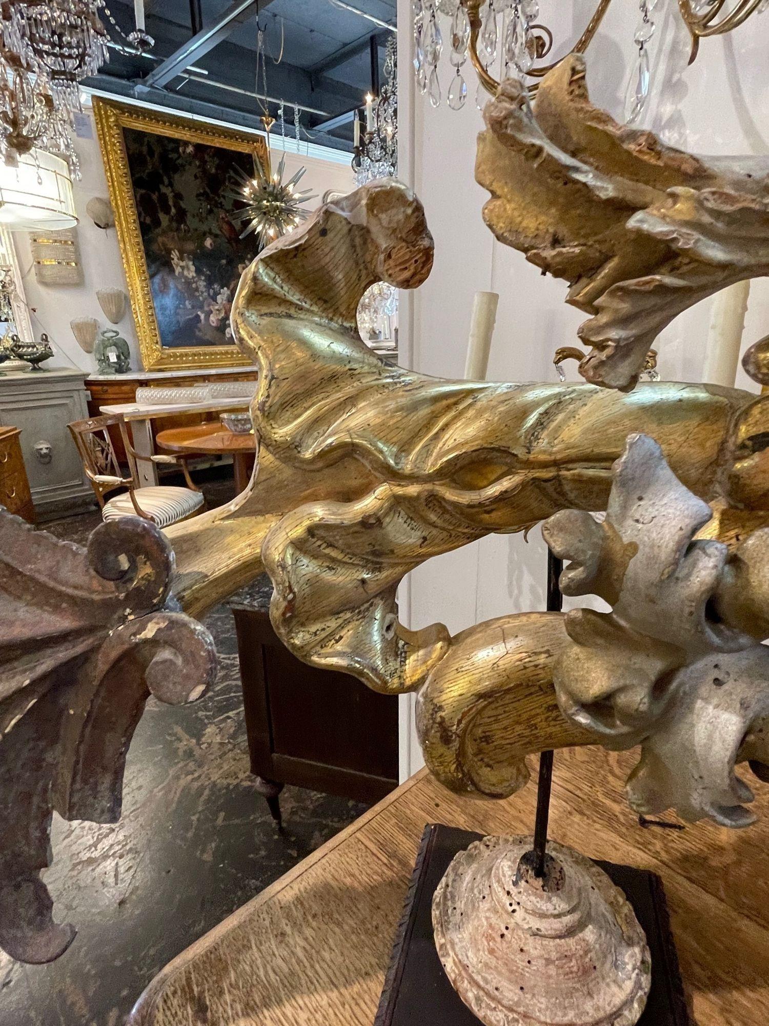 Scultura di pesce con elemento in legno dorato del XVIII secolo In condizioni buone in vendita a Dallas, TX