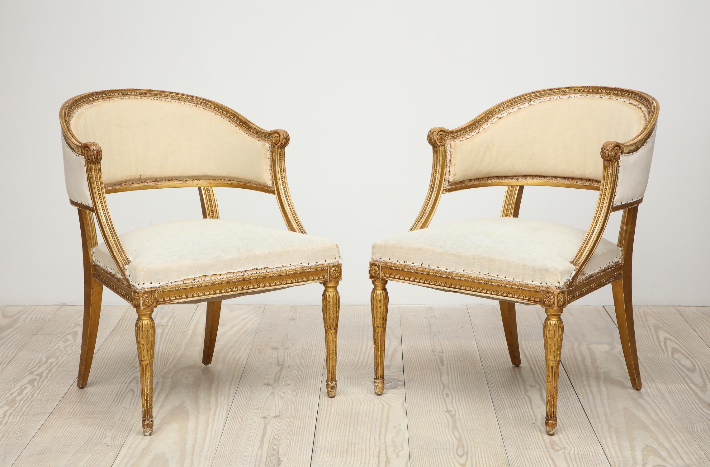 18th Century Giltwood Gustavian Bucket Chairs, Set of 4, Sweden, Circa 1790-1800 For Sale 6