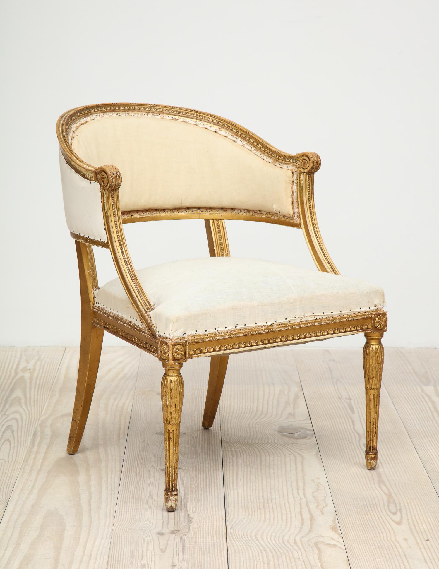 18th Century Giltwood Gustavian Bucket Chairs, Set of 4, Sweden, Circa 1790-1800 For Sale 3