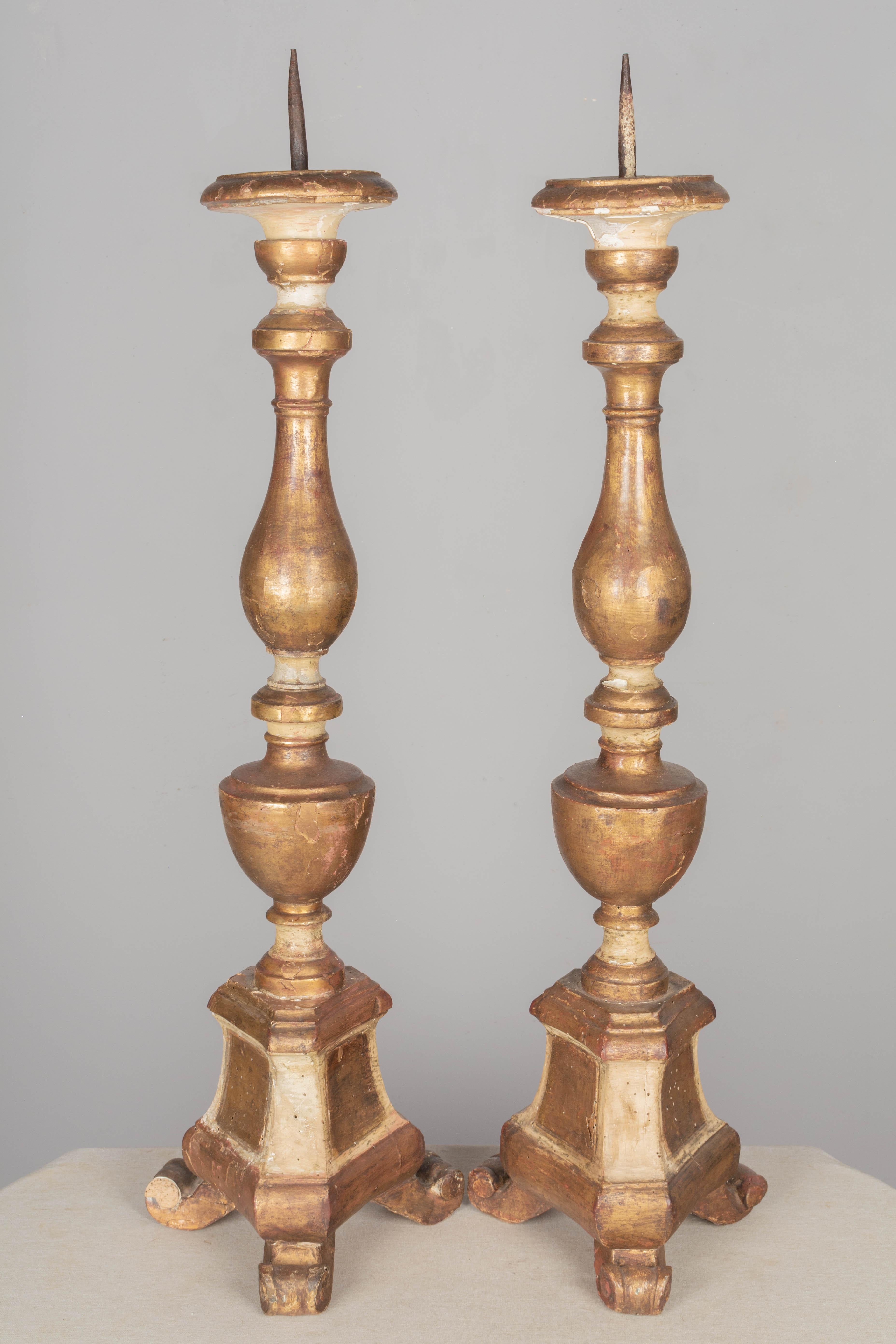 Hand-Crafted 18th Century Giltwood Italian Candlesticks Pair For Sale