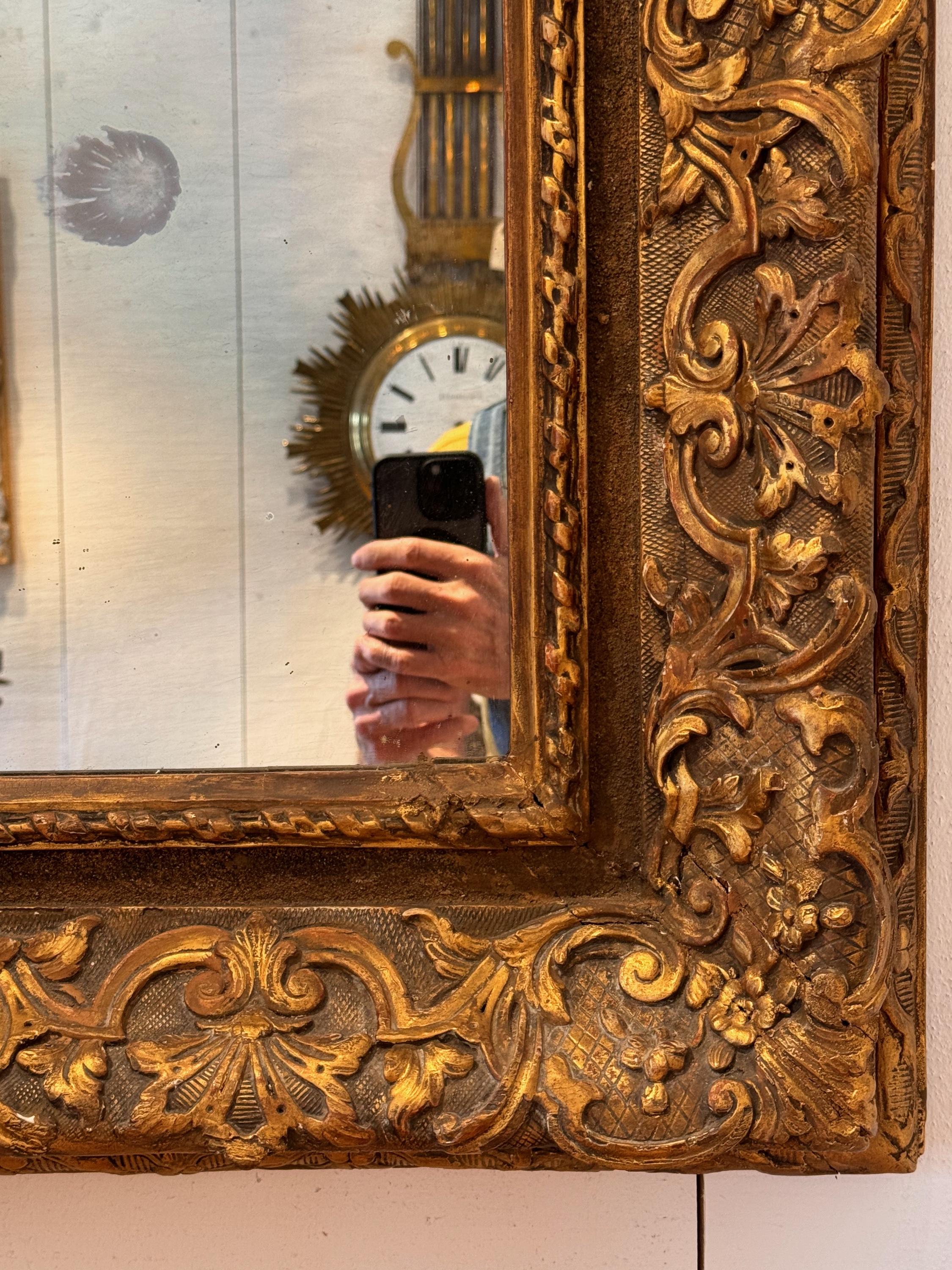 18th Century Giltwood Mirror In Good Condition For Sale In Charlottesville, VA
