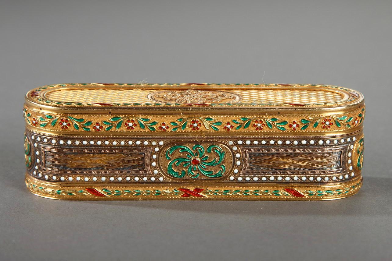 Louis XVI 18th Century Gold and Enamel Snuff-Box