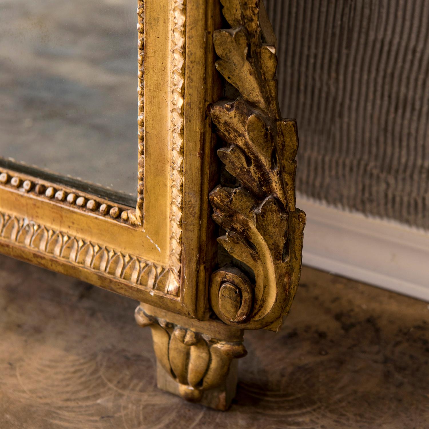 18th Century French Antique Gilded Wall Glass Mirror For Sale 3