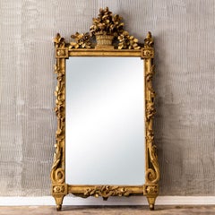 18th Century French Gilded Pinewood Wall Glass Mirror - Antique Wall Décor