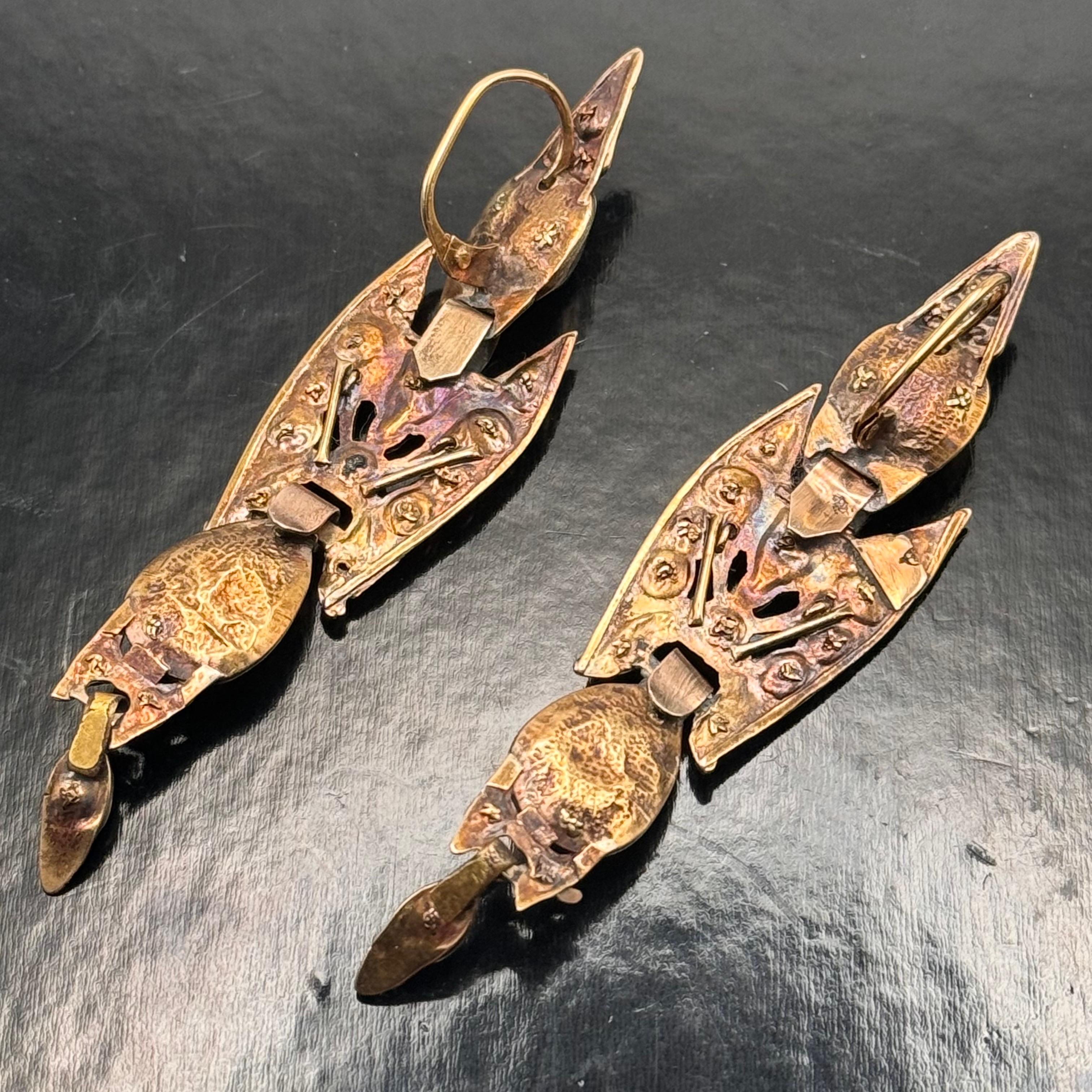 18th Century Gold Tourmaline Iberian Catalan Pendeloque Earrings Spanish For Sale 5