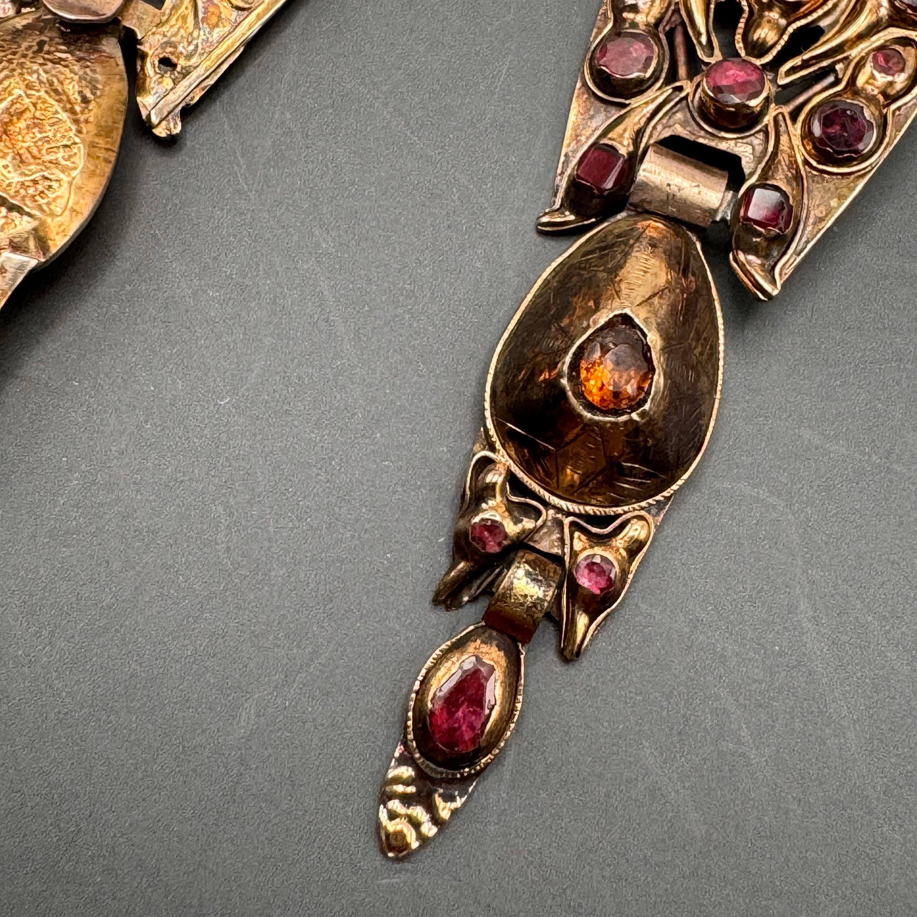 18th Century Gold Tourmaline Iberian Catalan Pendeloque Earrings Spanish For Sale 3