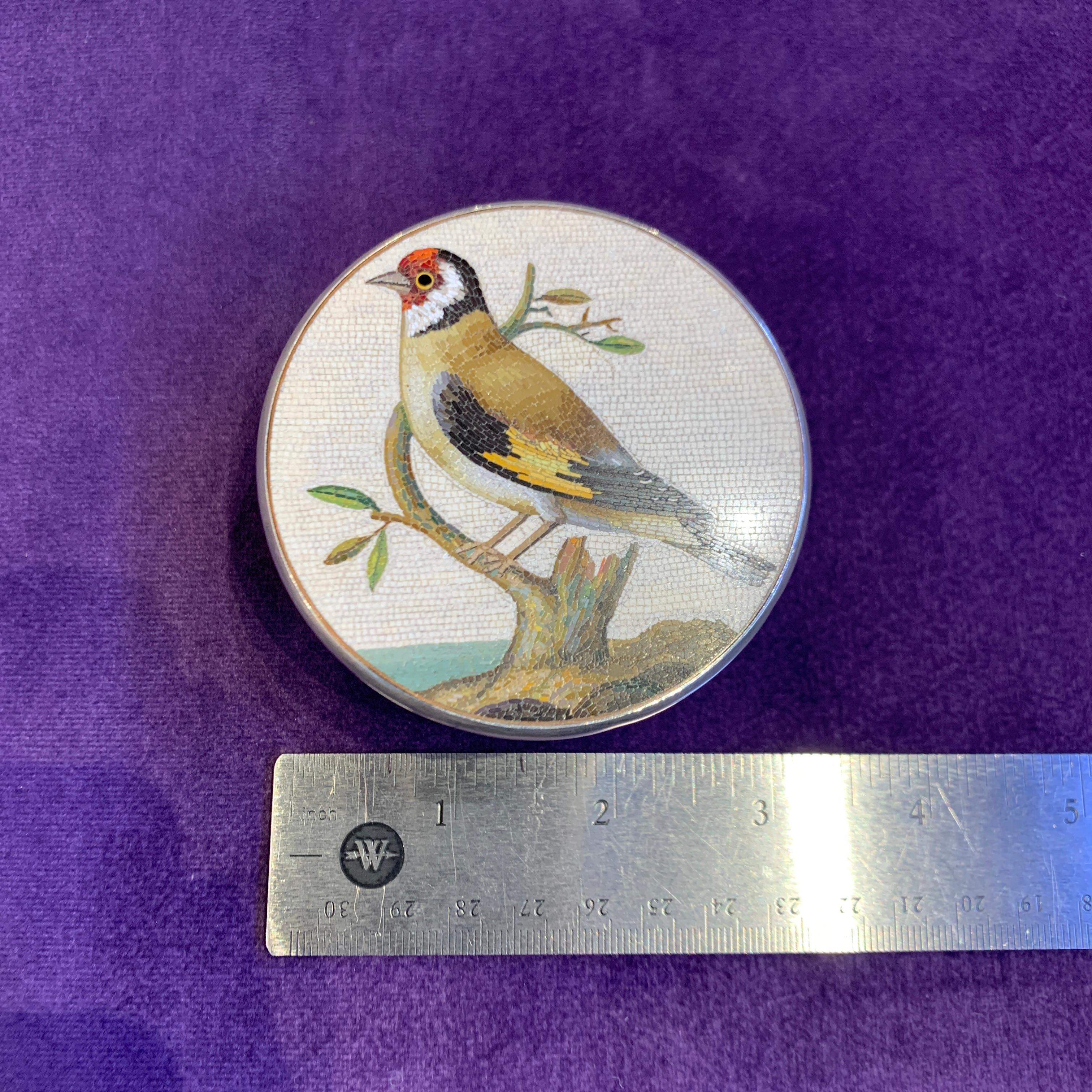 18th Century Goldfinch Micro Mosaic Box For Sale 3