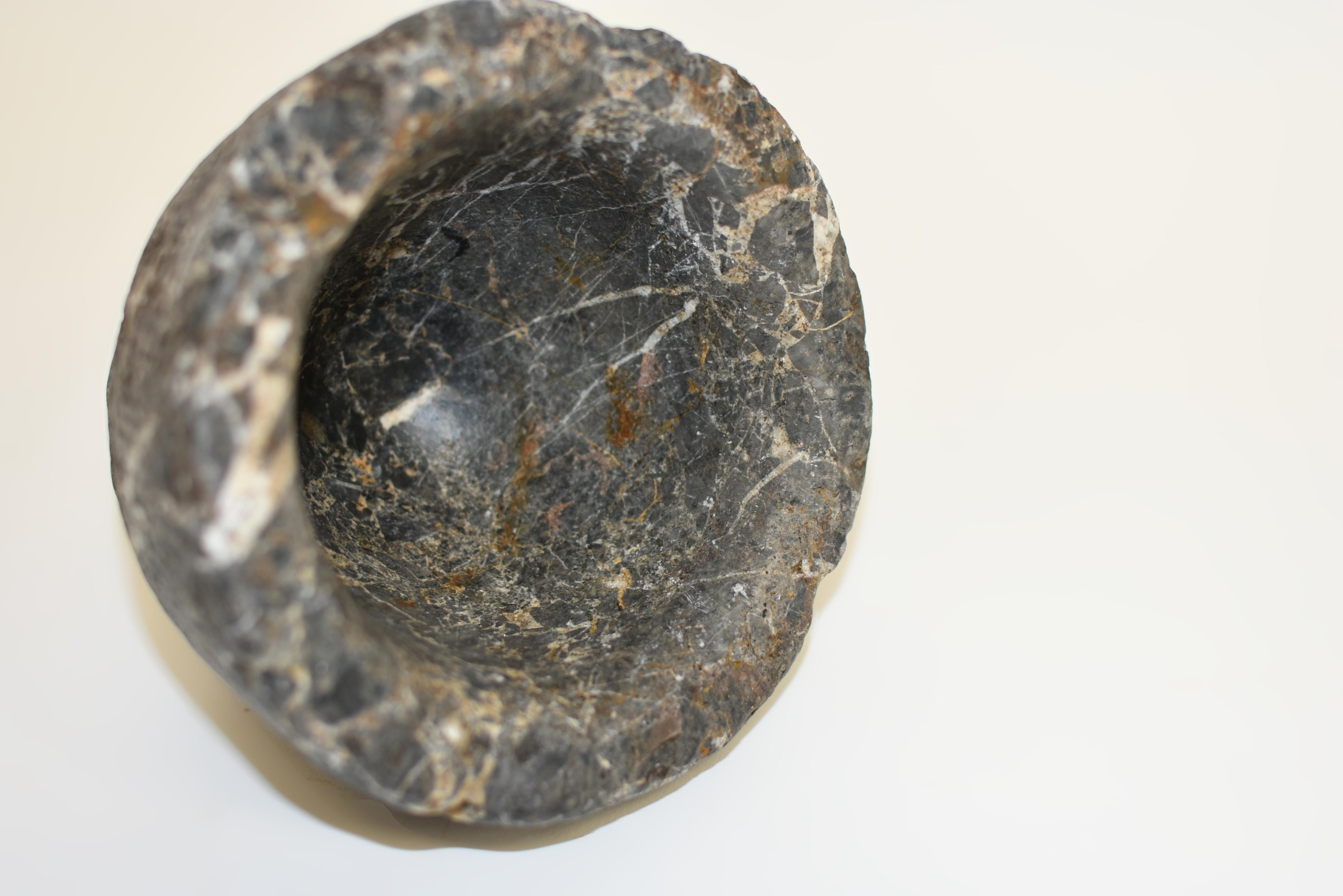18th Century Granite Stone Bowl Mortar Planter 6.5 lb For Sale 4