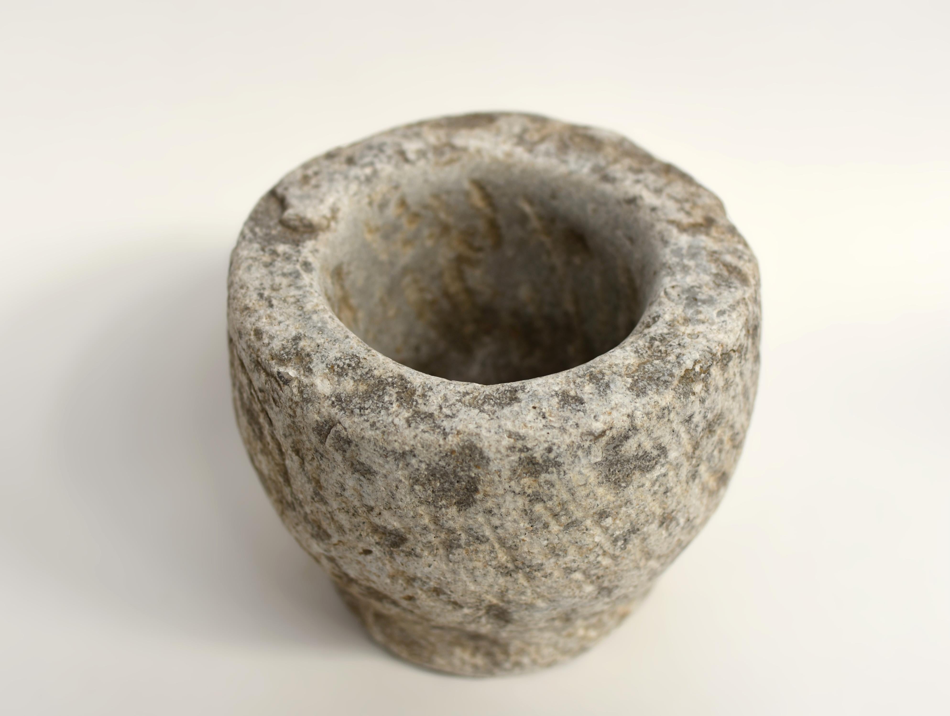 Jardinera de mortero de piedra de granito del siglo XVIII 9 lb Chino en venta